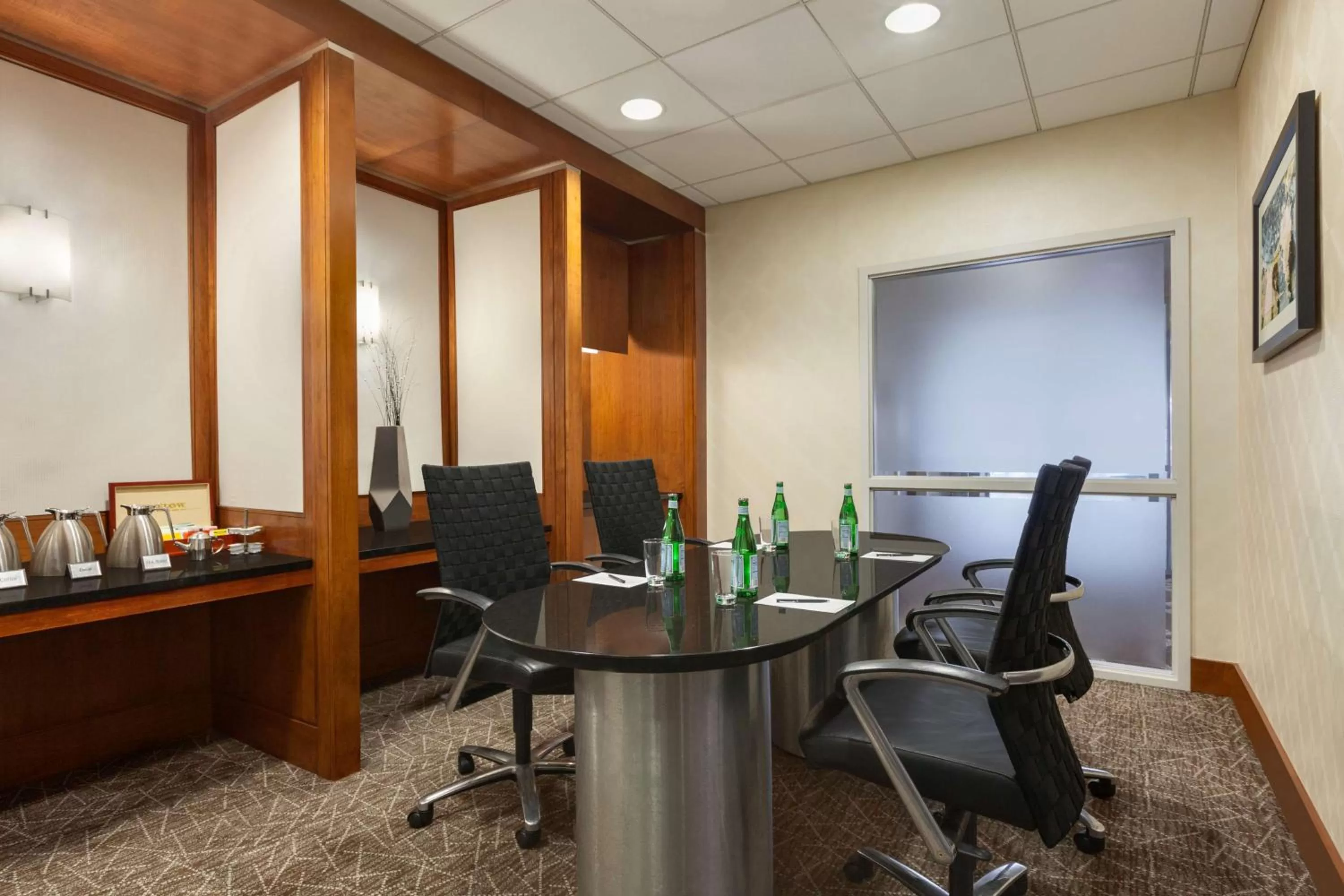 Meeting/conference room in Hilton Baltimore BWI Airport