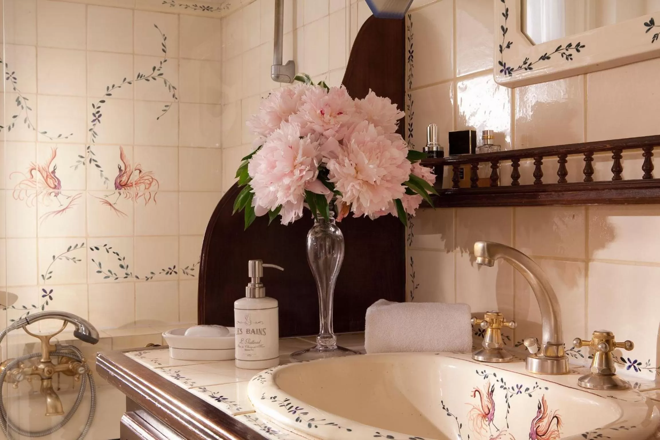 Bathroom in Hotel d'Angleterre