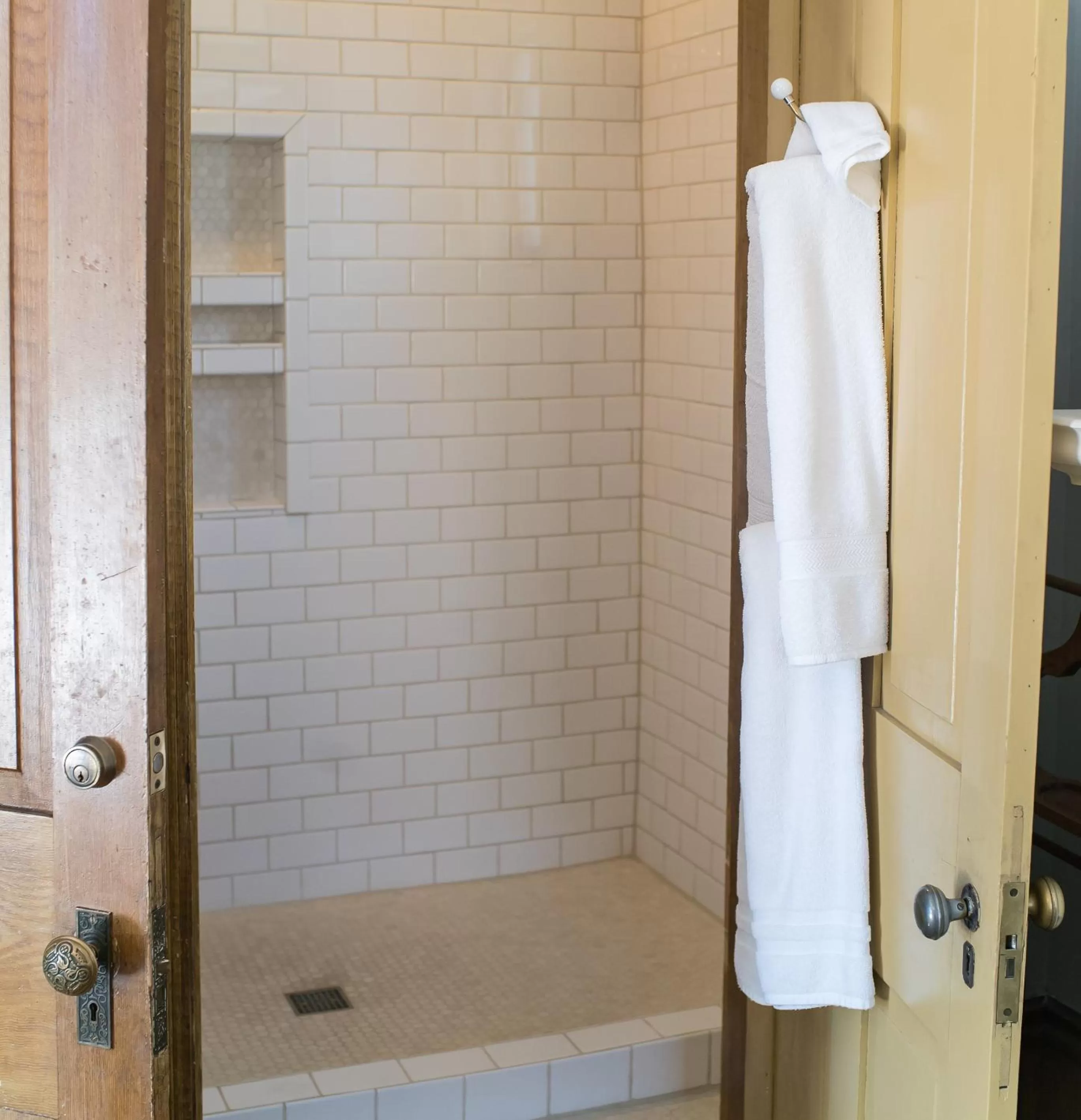 Bathroom in The Mulberry Inn -An Historic Bed and Breakfast