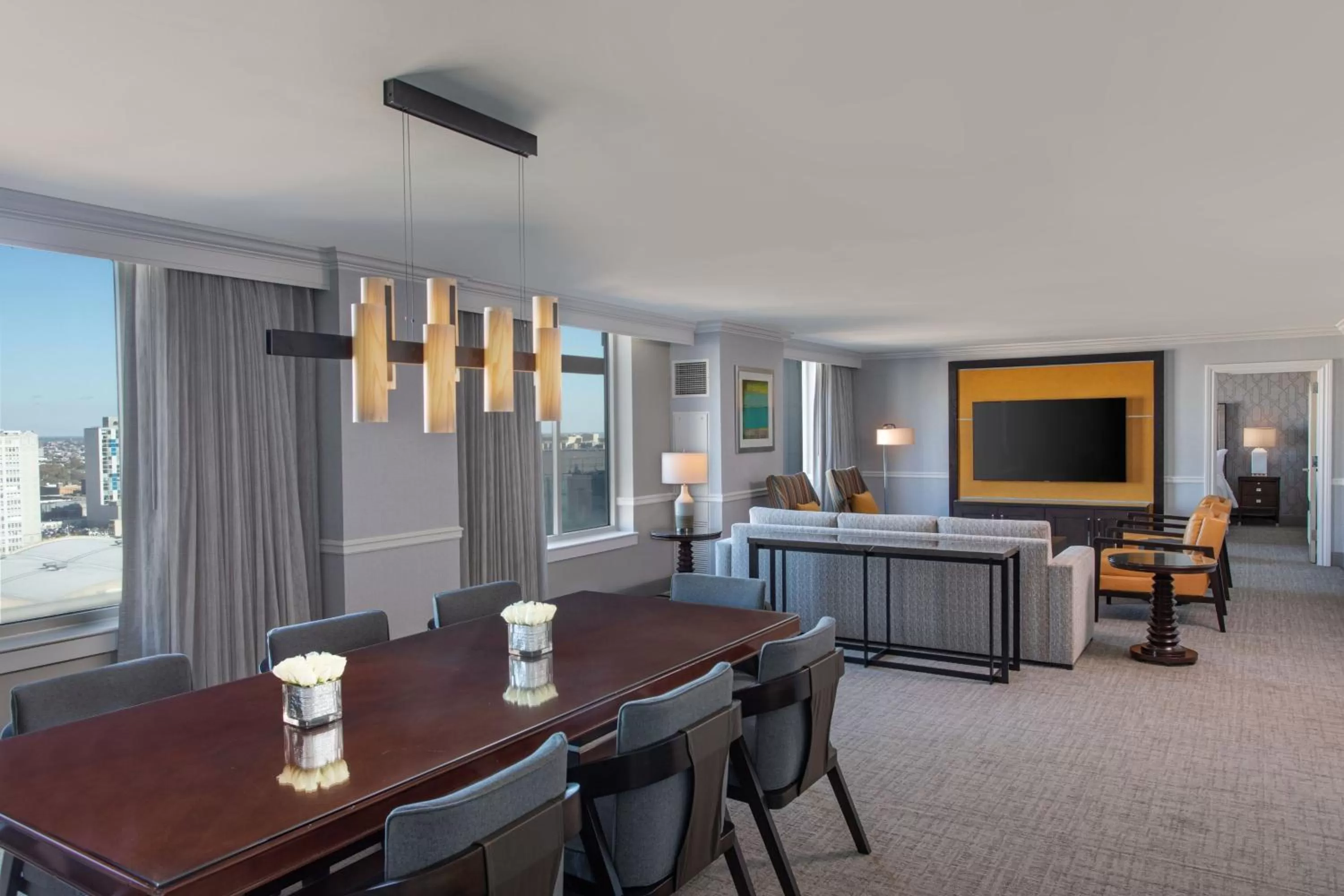 Living room in Philadelphia Marriott Downtown
