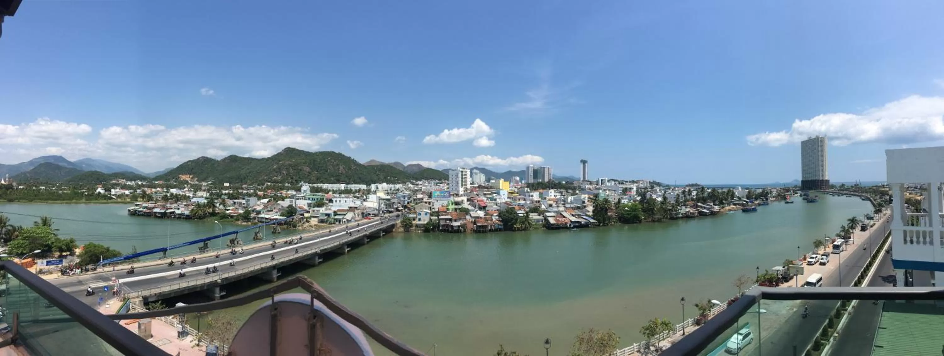 City view in Moonlight Bay Hotel & Apartment