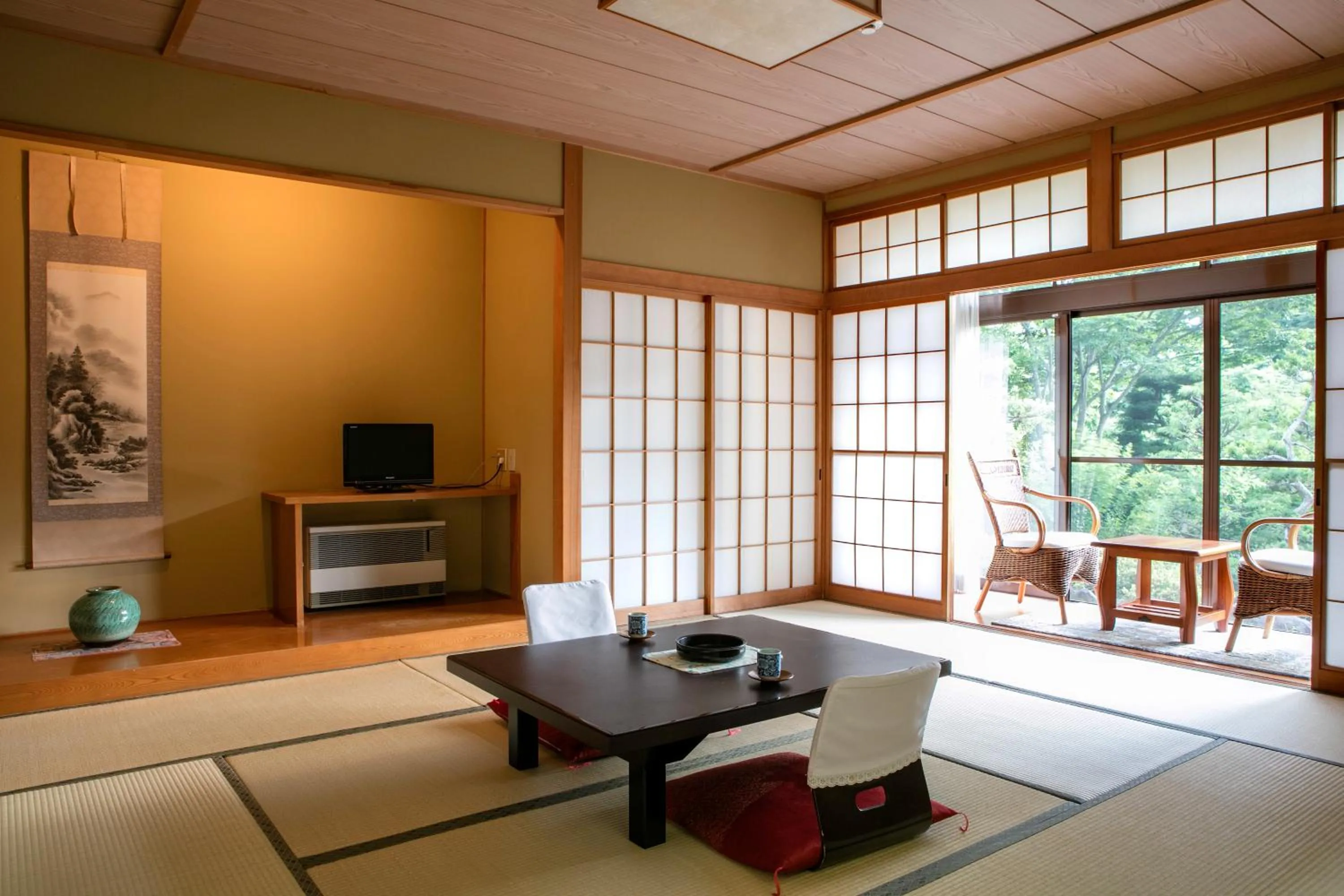 Photo of the whole room in Ryokan Warabino