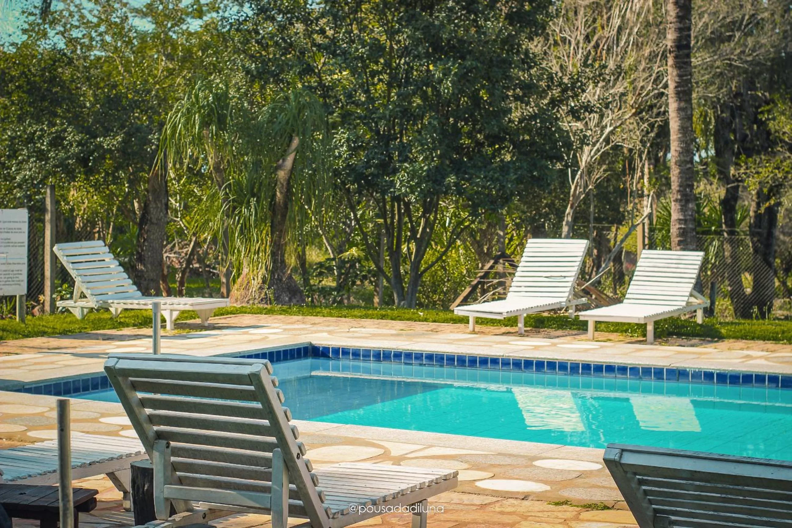 Swimming Pool in Pousada Di Luna