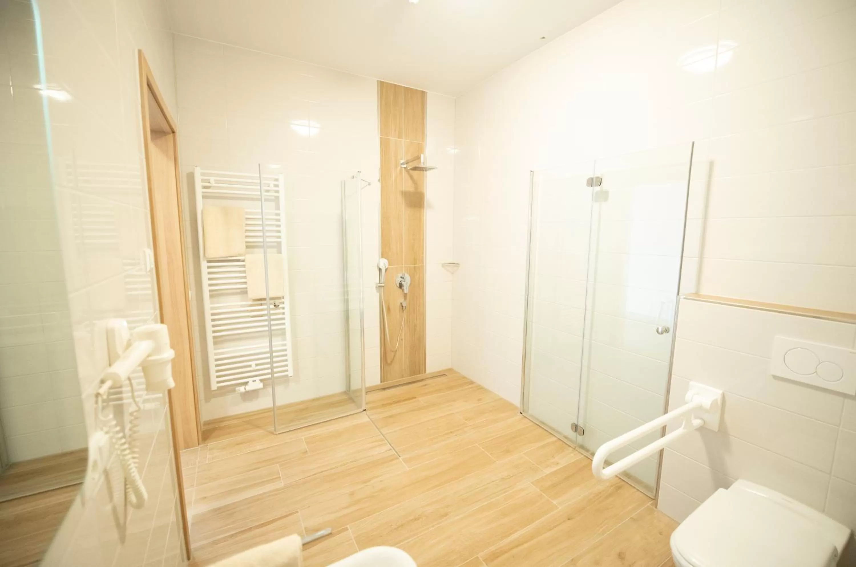 Bathroom in Stadthotel Donauwörth