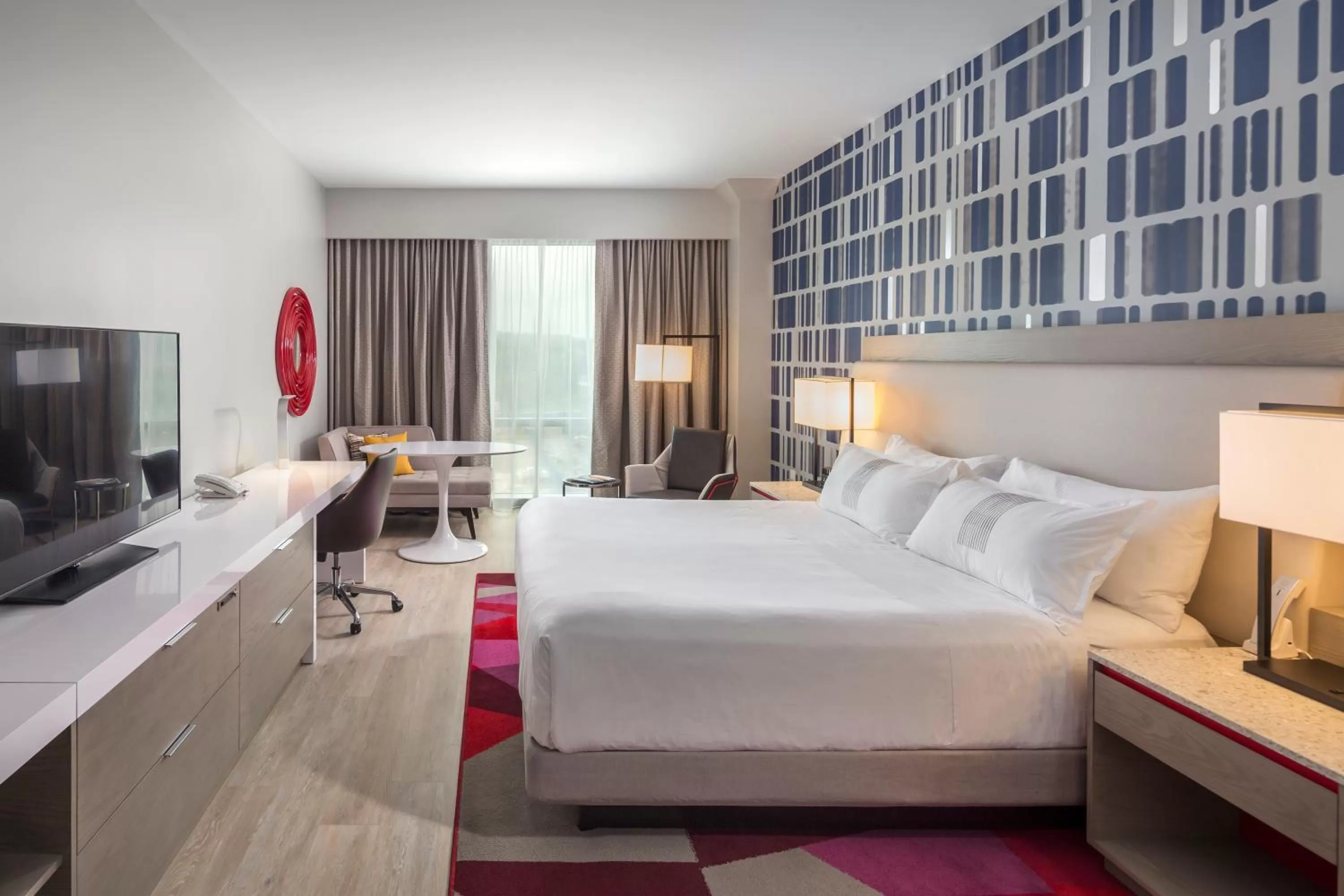 Bedroom, Bed in The Summit Hotel