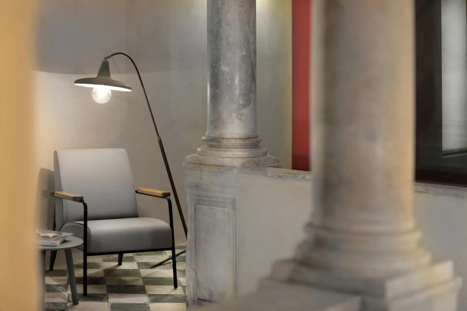 Communal lounge/ TV room in Hotel Palazzo Grillo