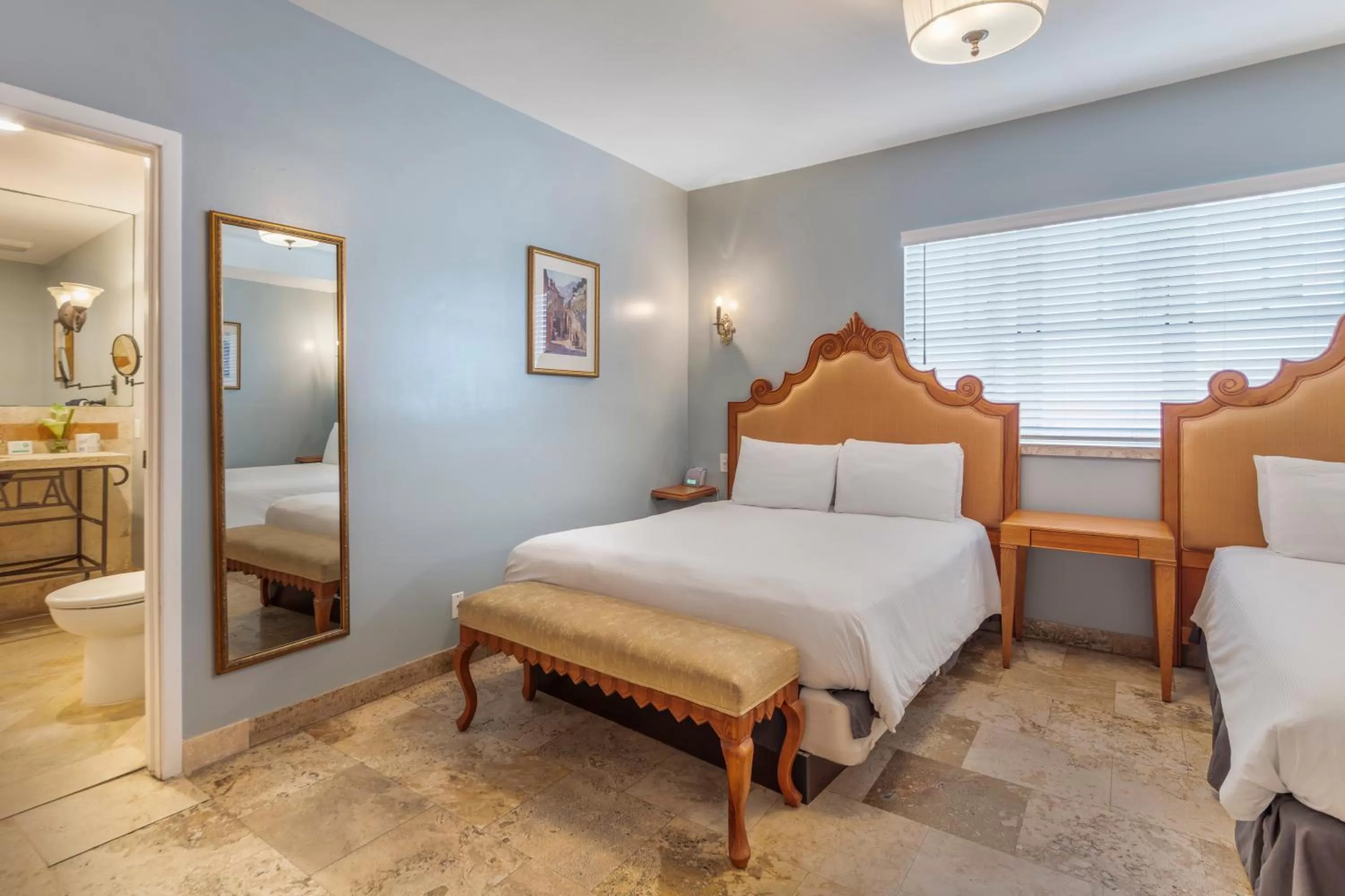 Bed in Hotel Impala by LuxUrban