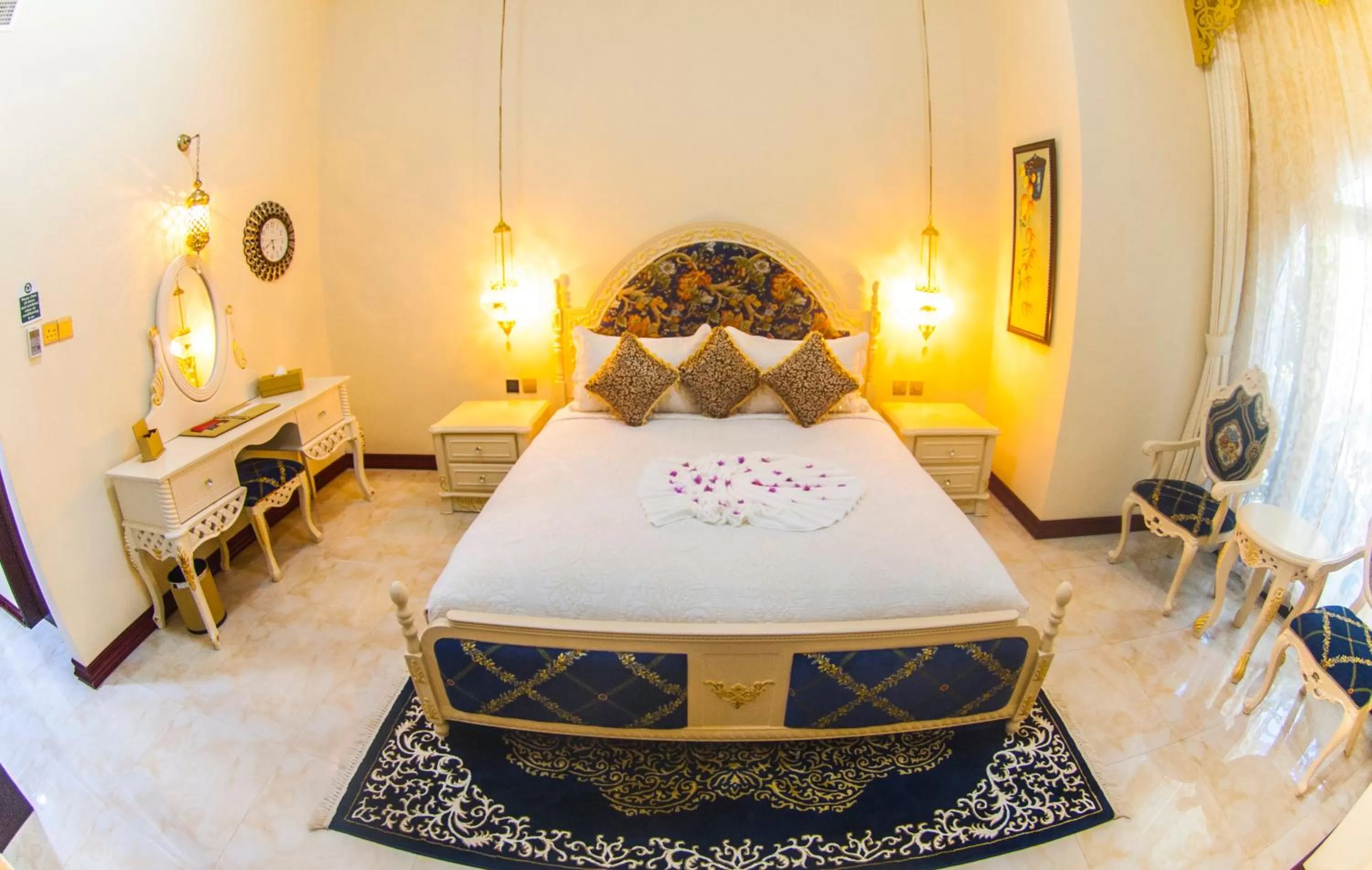 Bed in Madinat Al Bahr Business & Spa Hotel
