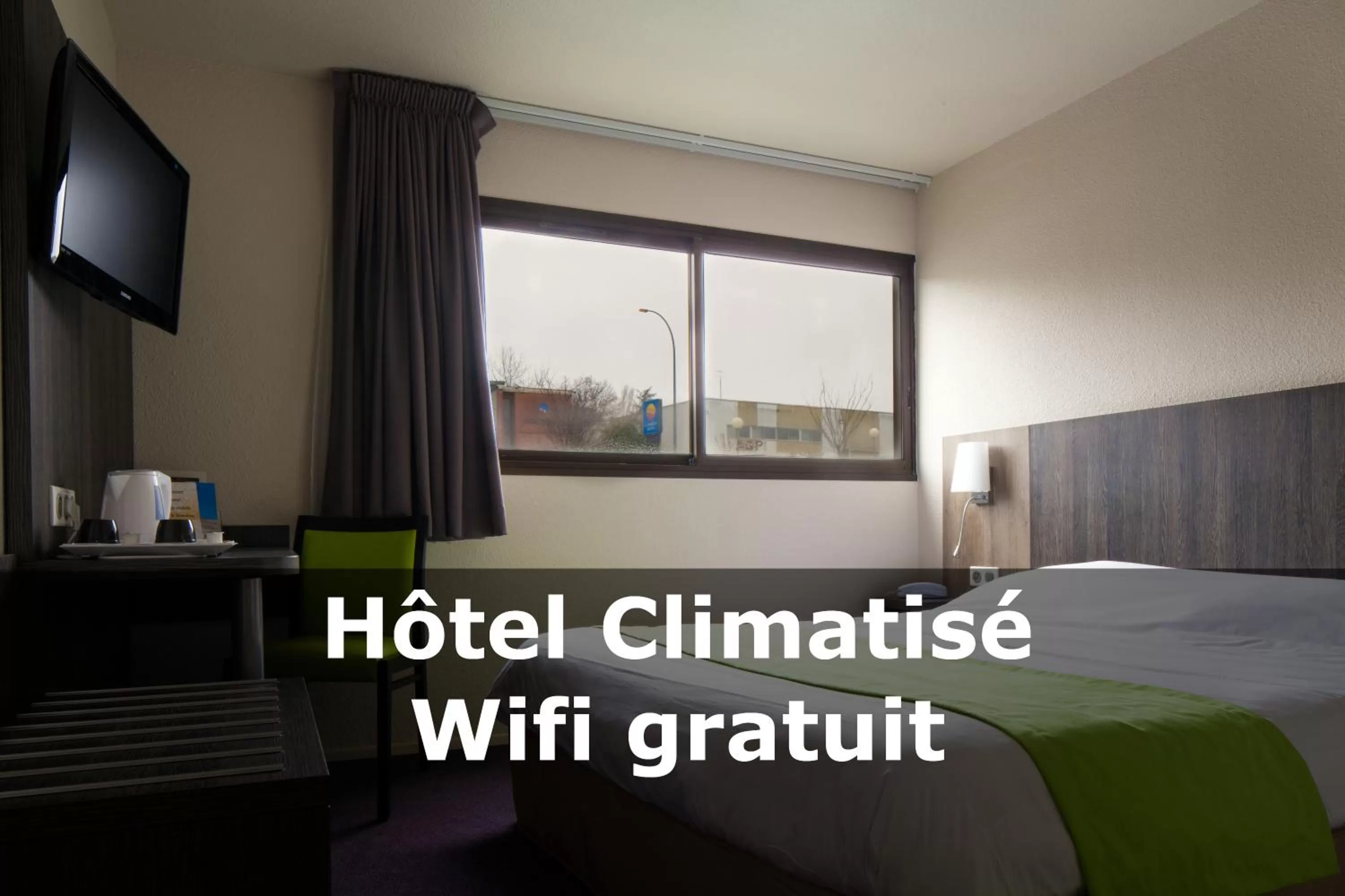 Other, Bed in Comfort Hotel Toulouse Sud