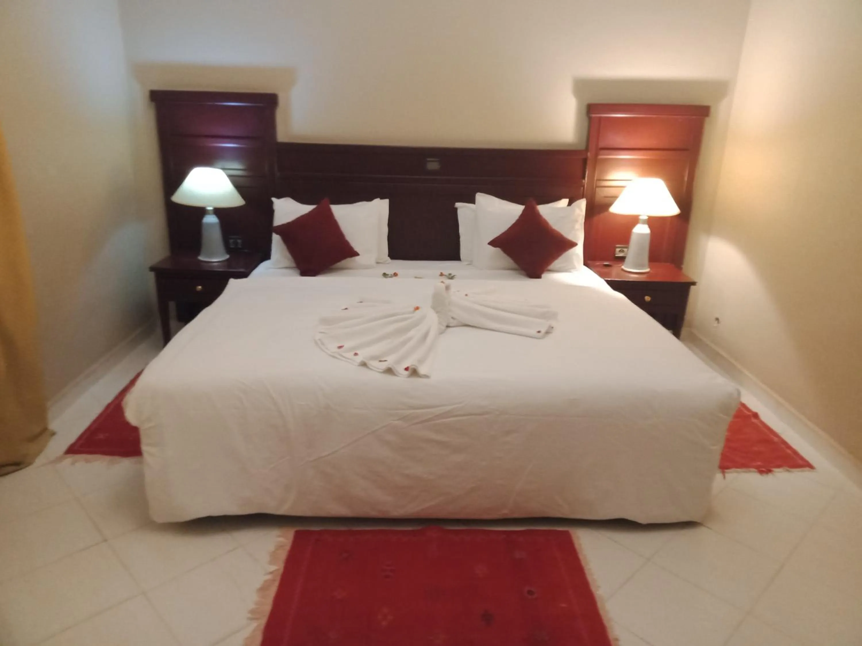 Deluxe Double or Twin Room in Kenzi Azghor