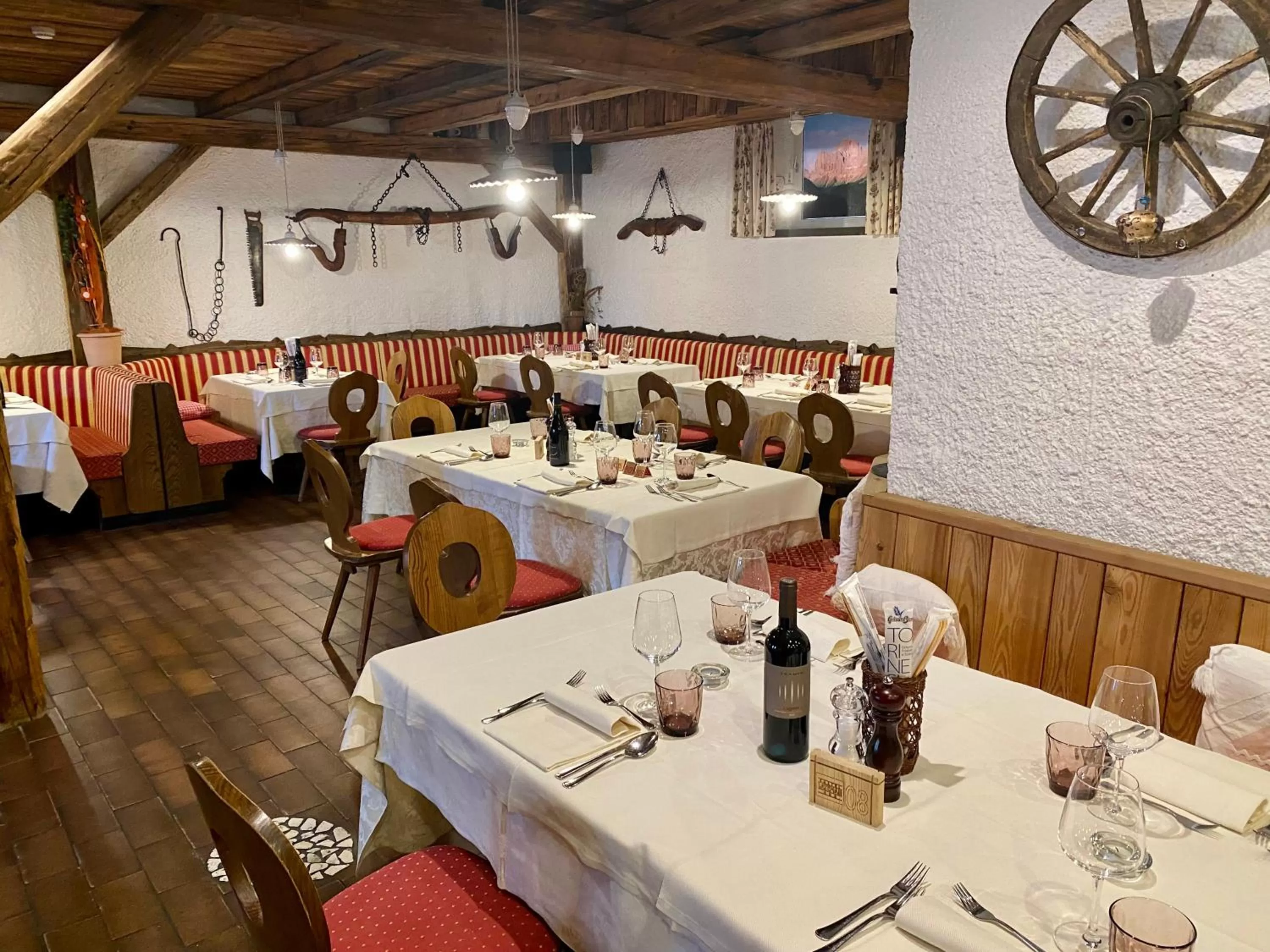 Restaurant/places to eat in Hotel Castel Latemar