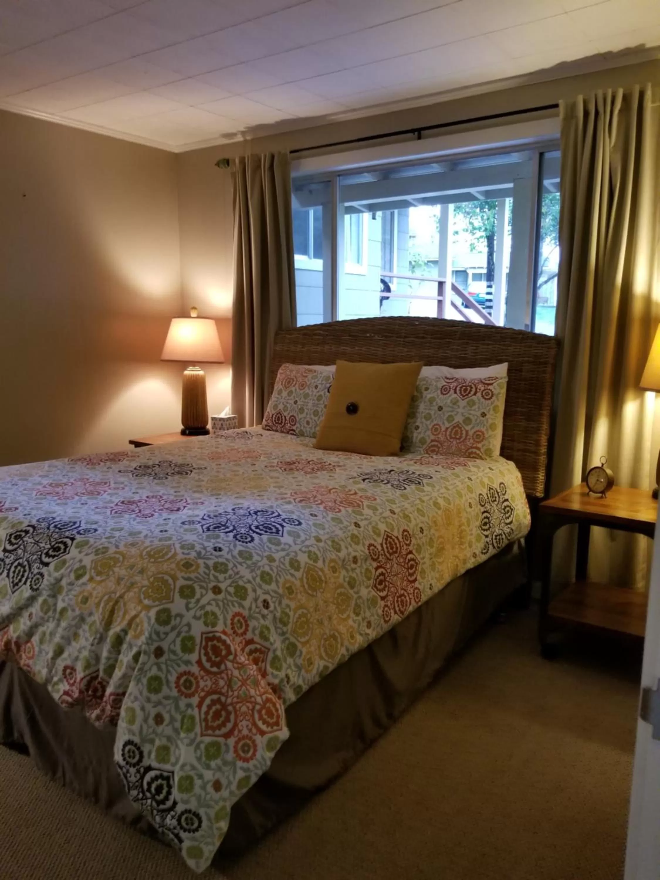 Bed in China Creek Cottages