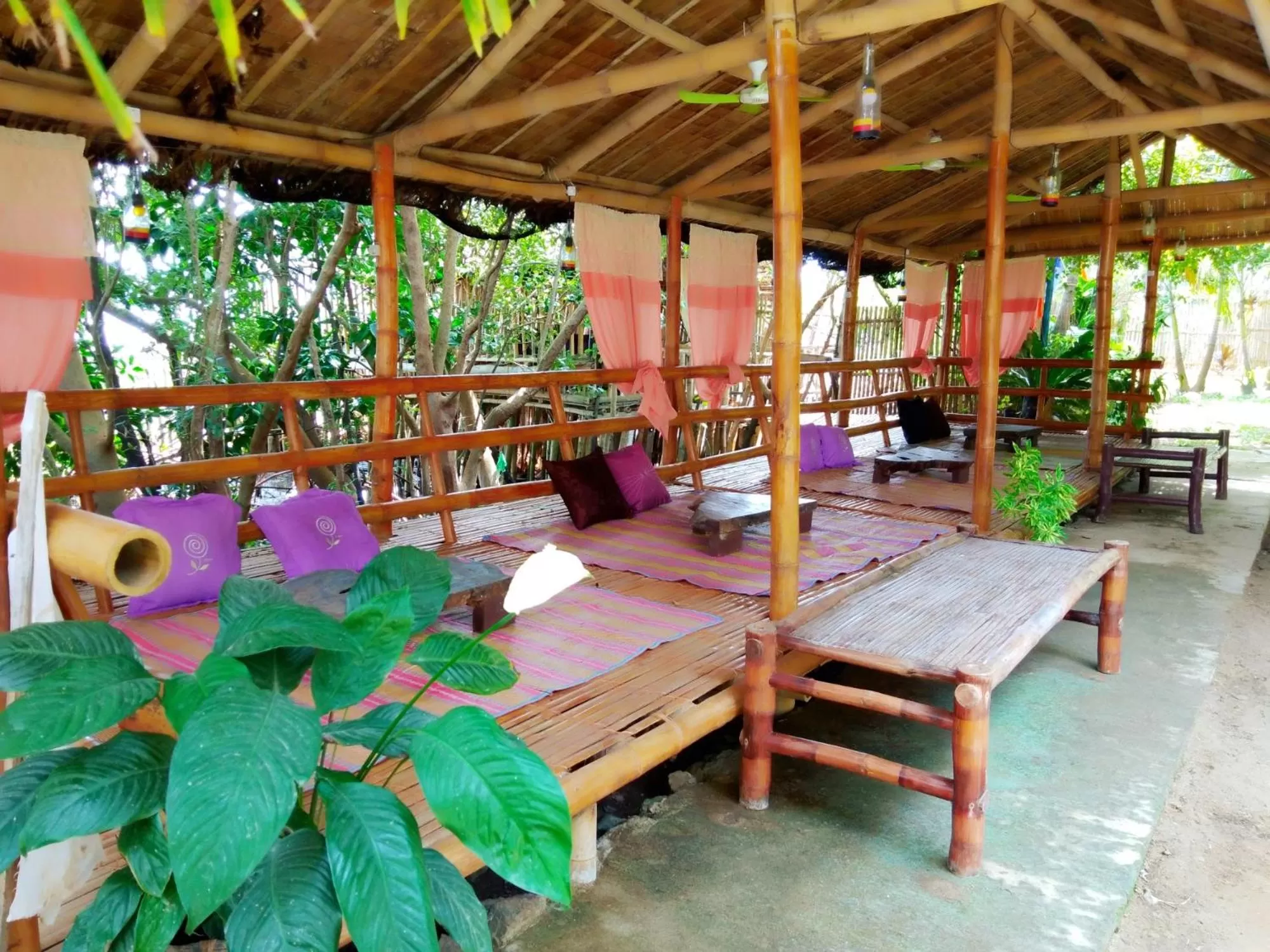 Day in Chateau De Aow