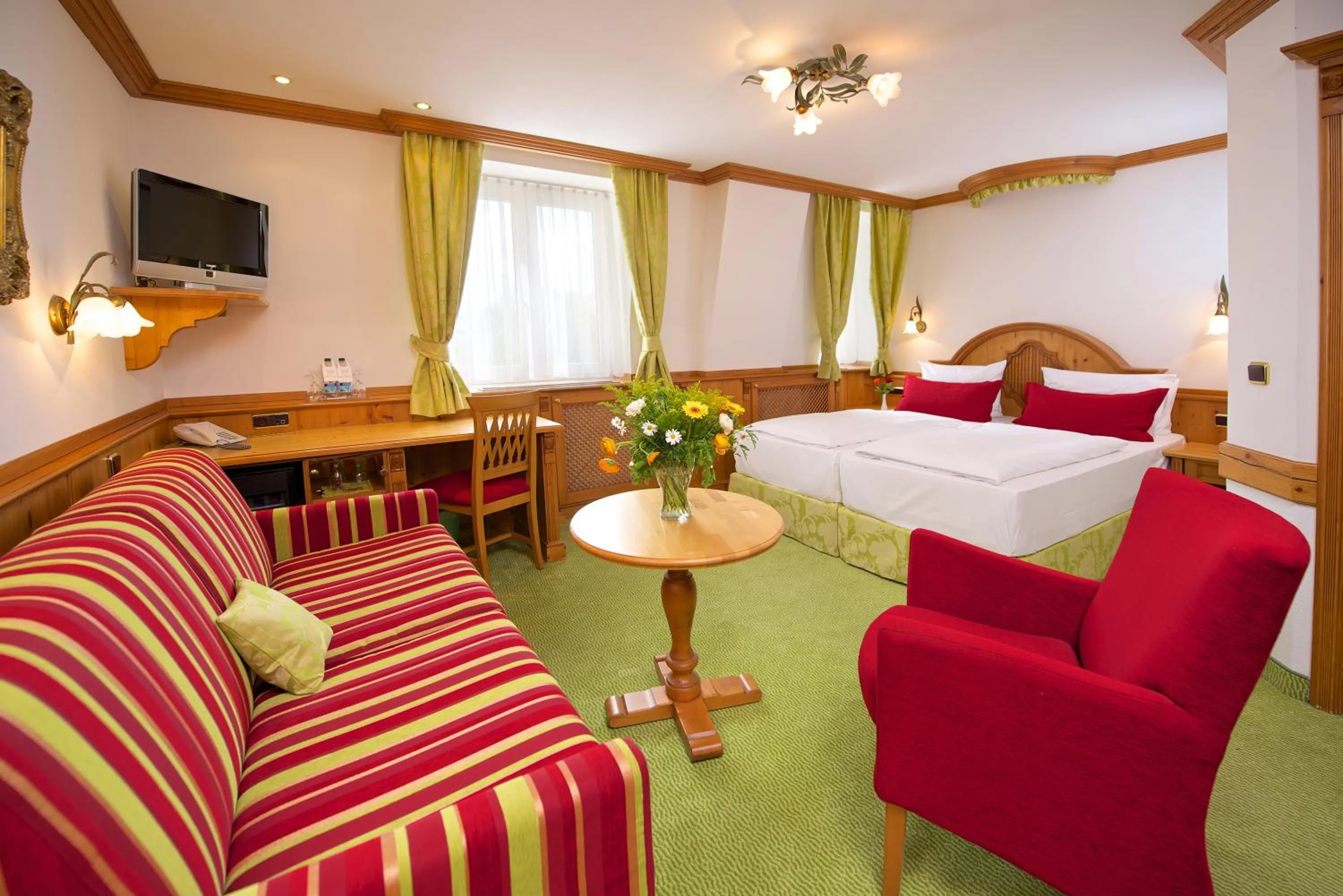 Photo of the whole room, Bed in Park Hotel Laim