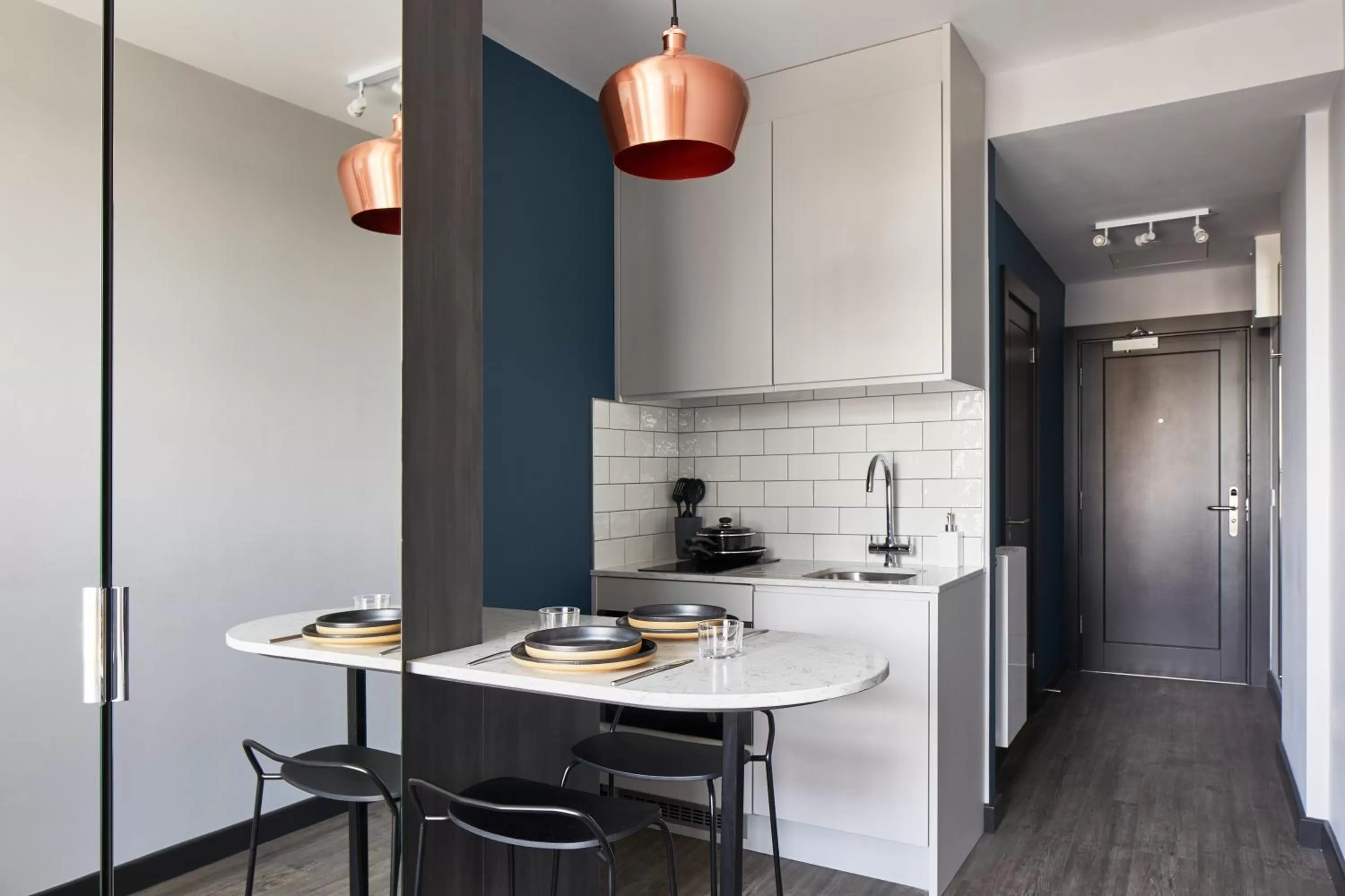 Kitchen or kitchenette in ARK Canary Wharf