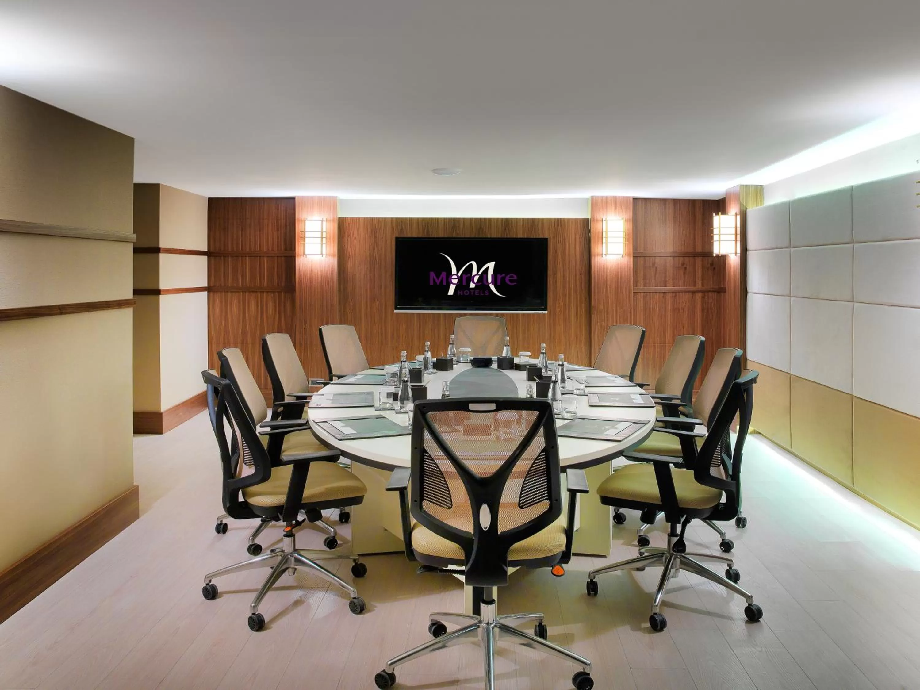 Business facilities in Mercure Istanbul Bomonti