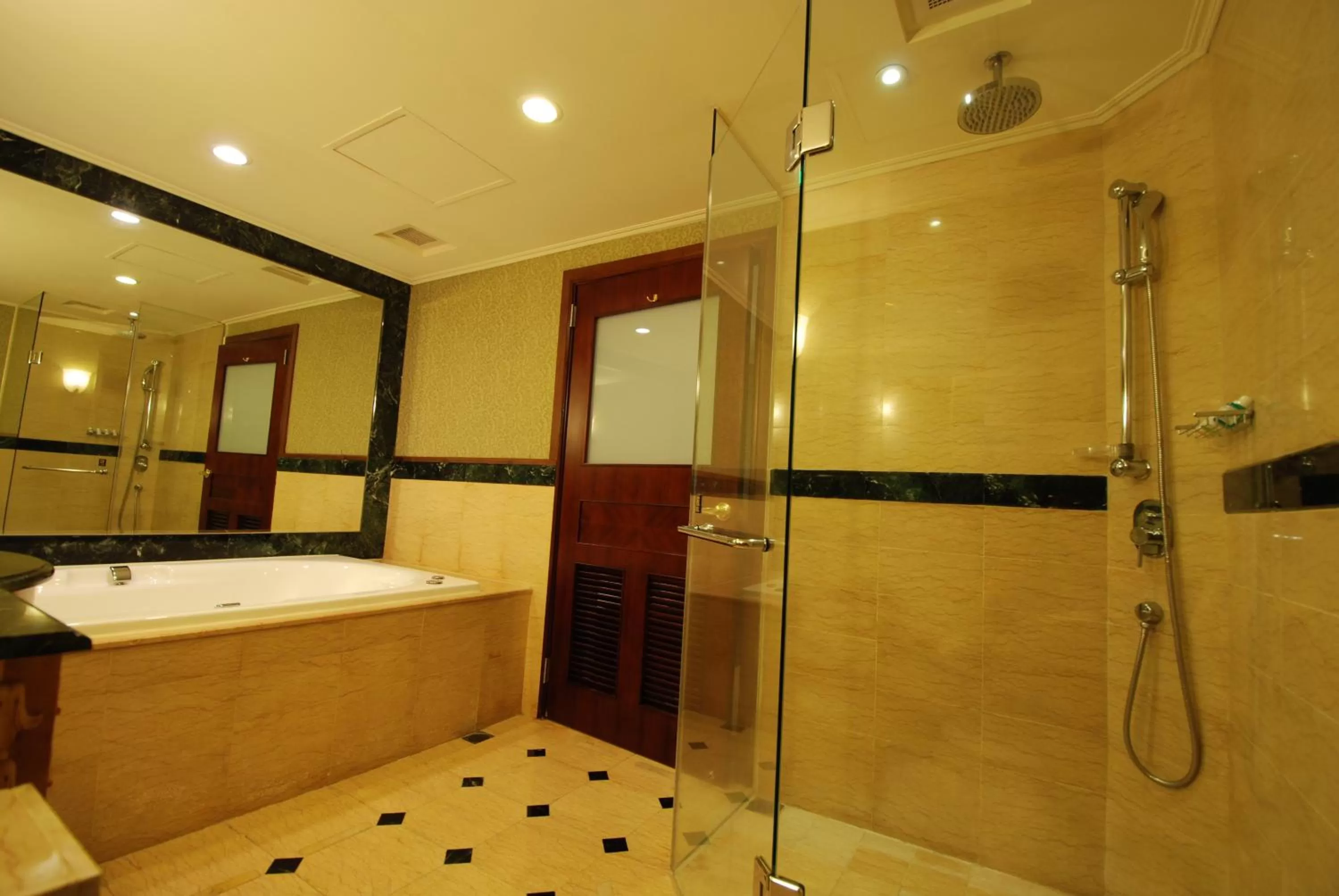 Shower in Rido Hotel