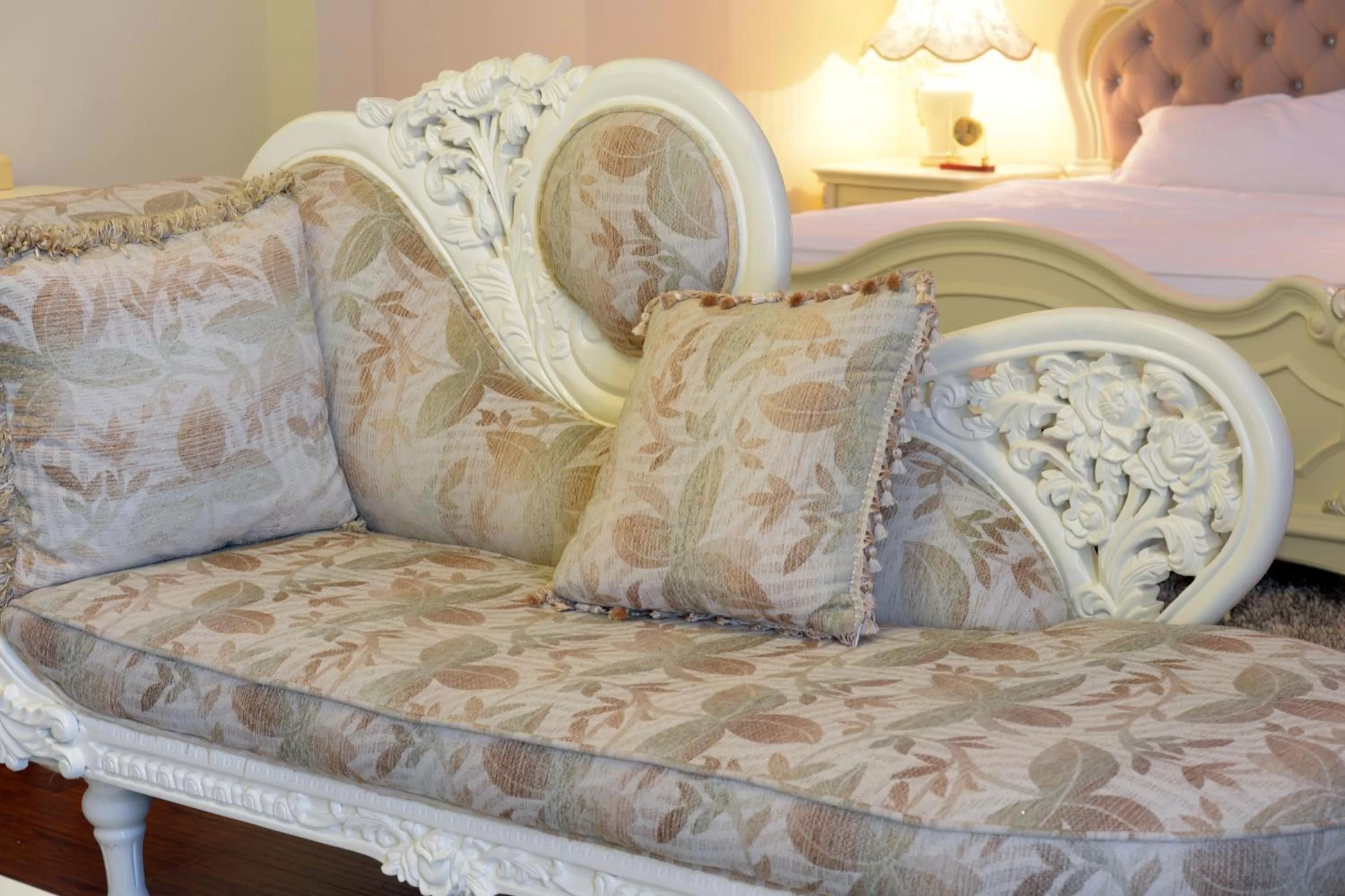 Bed in Victoria Beach Hotel