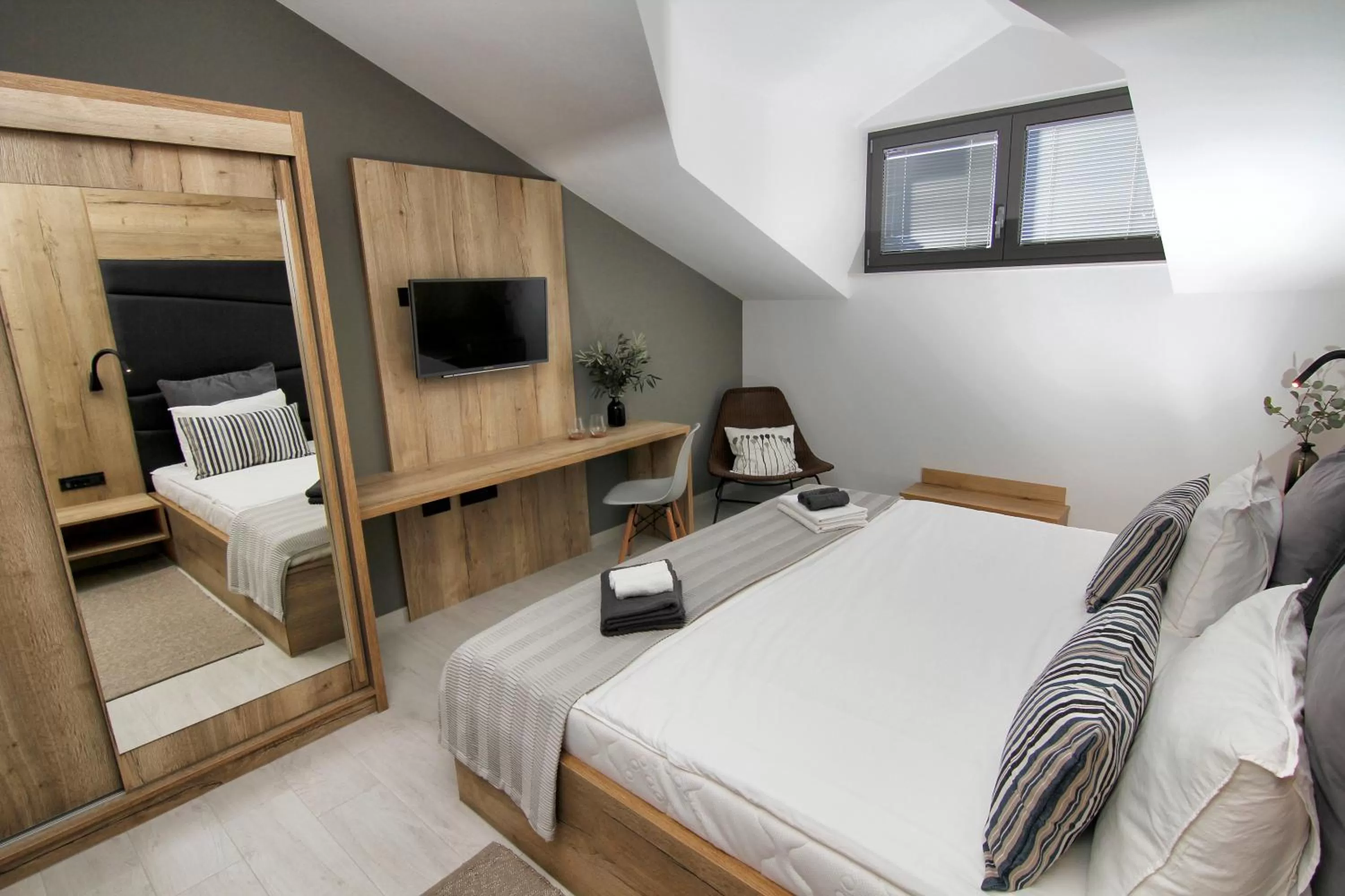 Bed in Azur