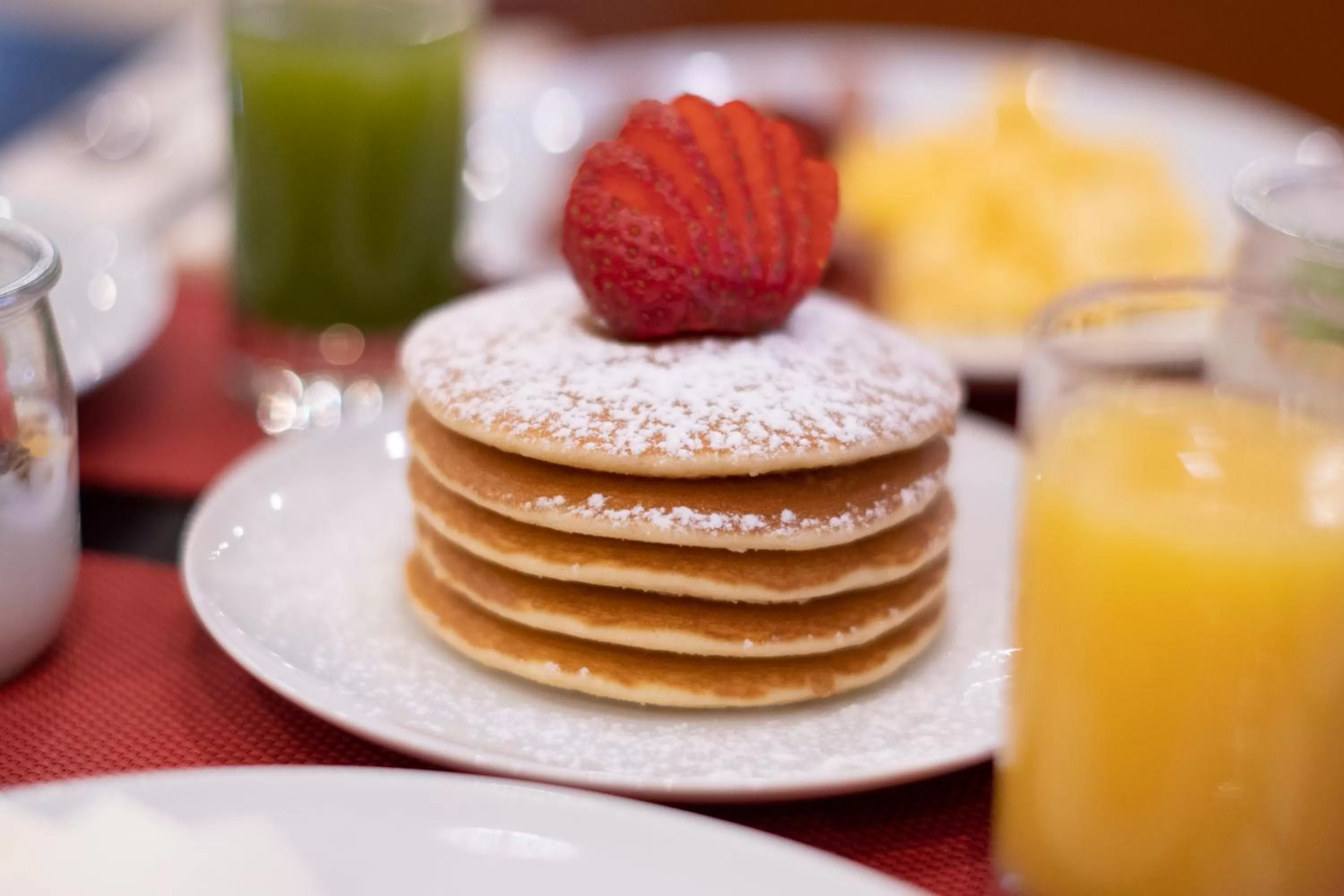 Breakfast in SANA Reno Hotel