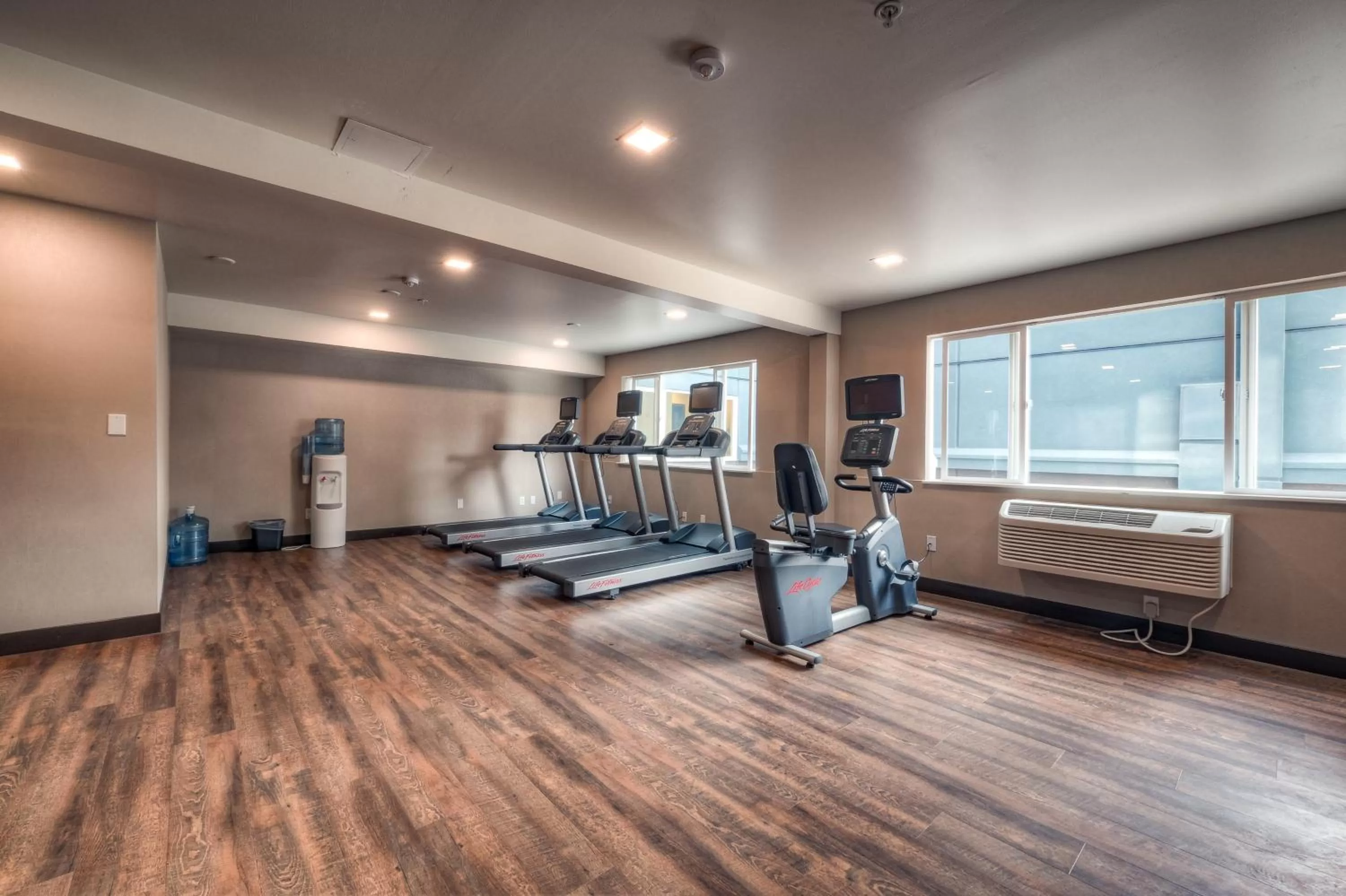 Fitness centre/facilities in Holiday Inn Tacoma Mall by IHG
