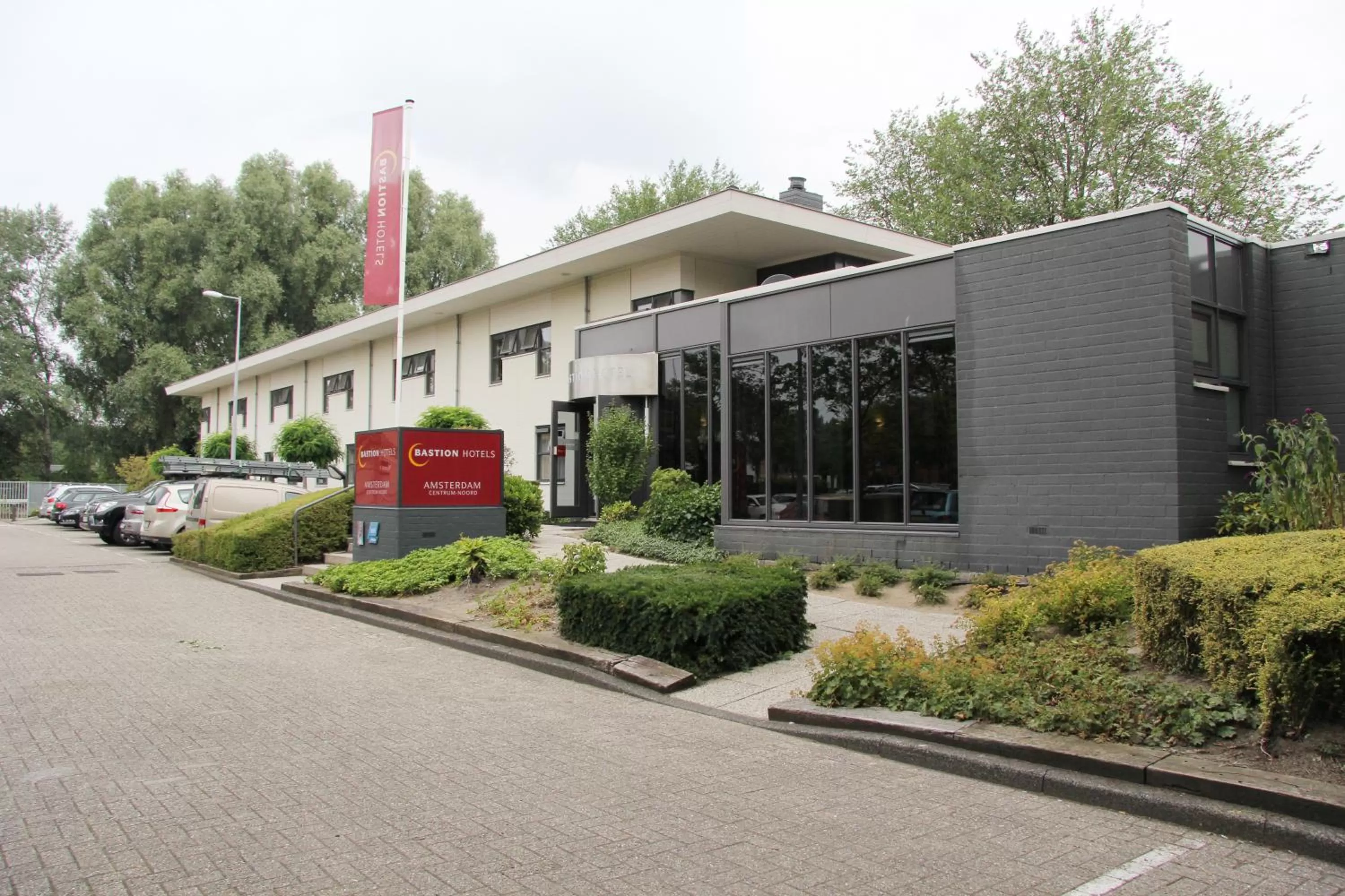 Facade/entrance in Bastion Hotel Amsterdam Noord