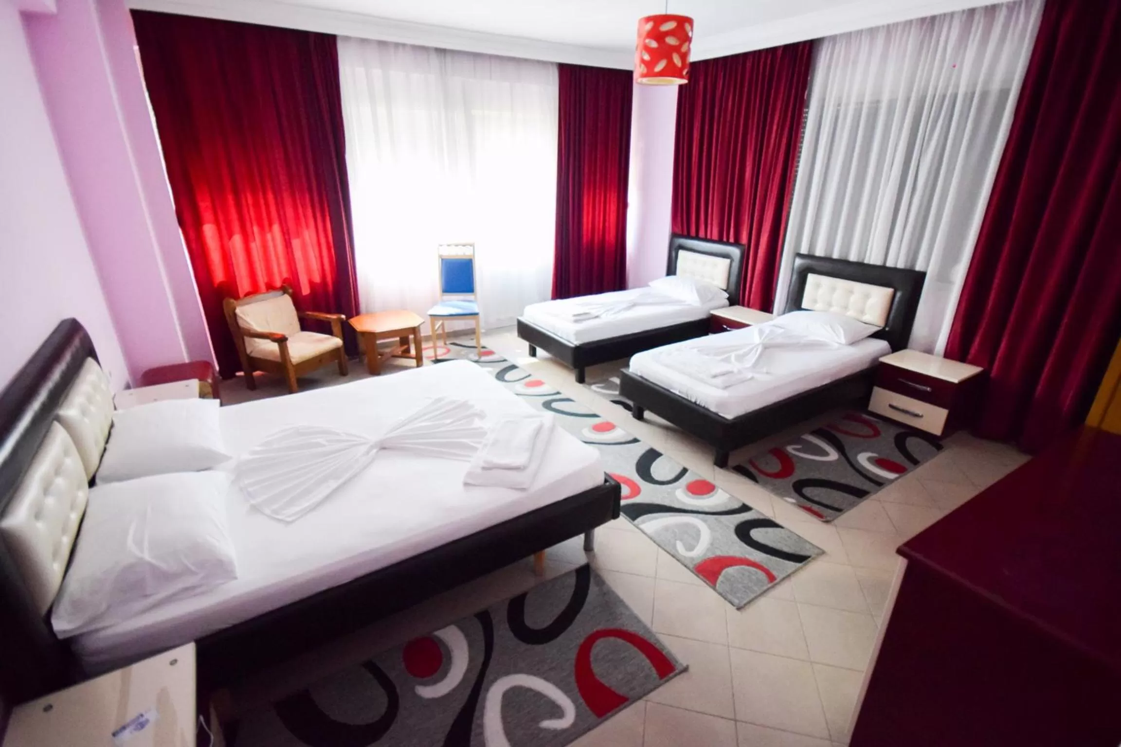 Photo of the whole room, Bed in Hotel Freskia