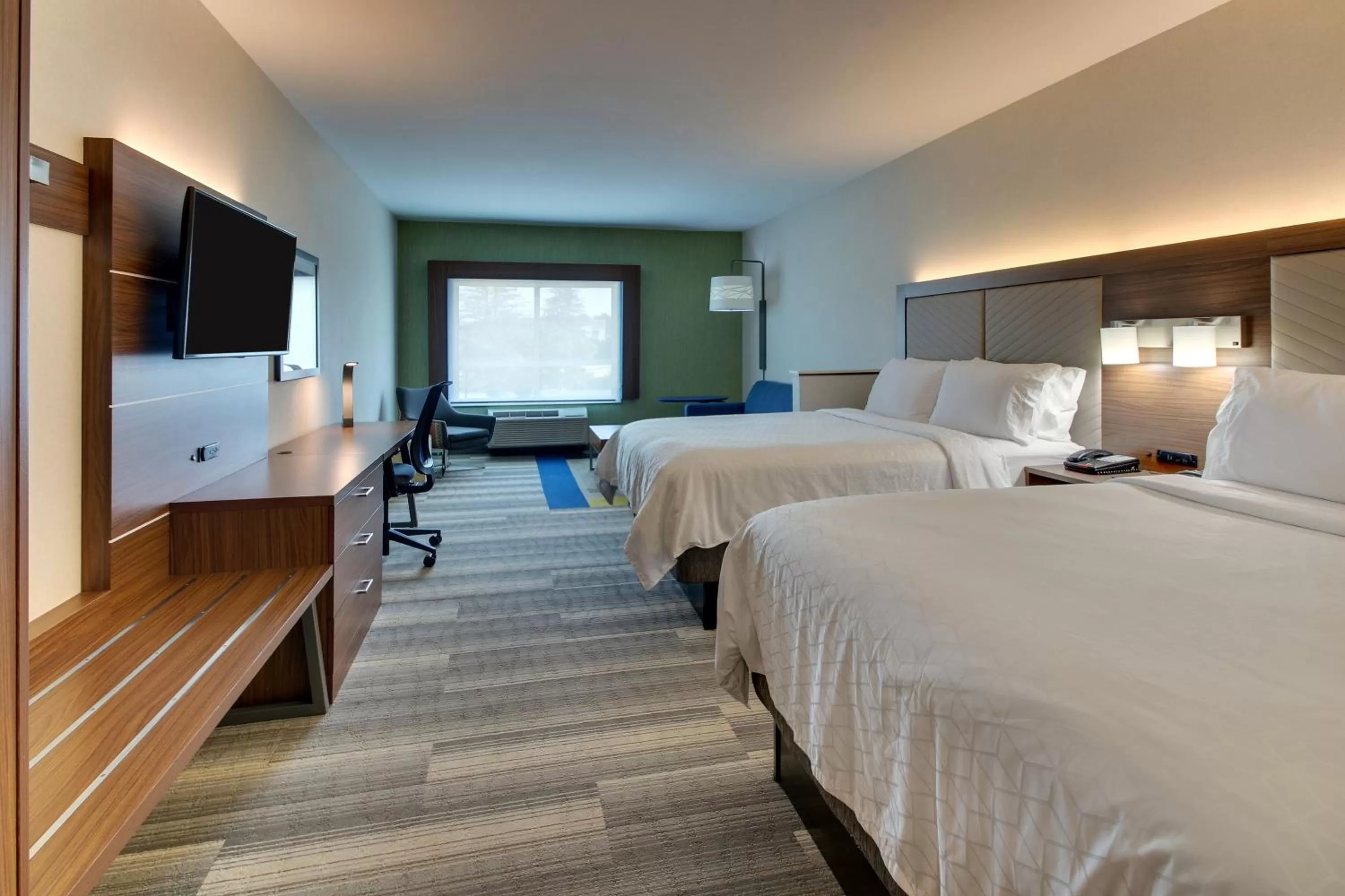Bedroom, Bed in Holiday Inn Express & Suites Ithaca by IHG