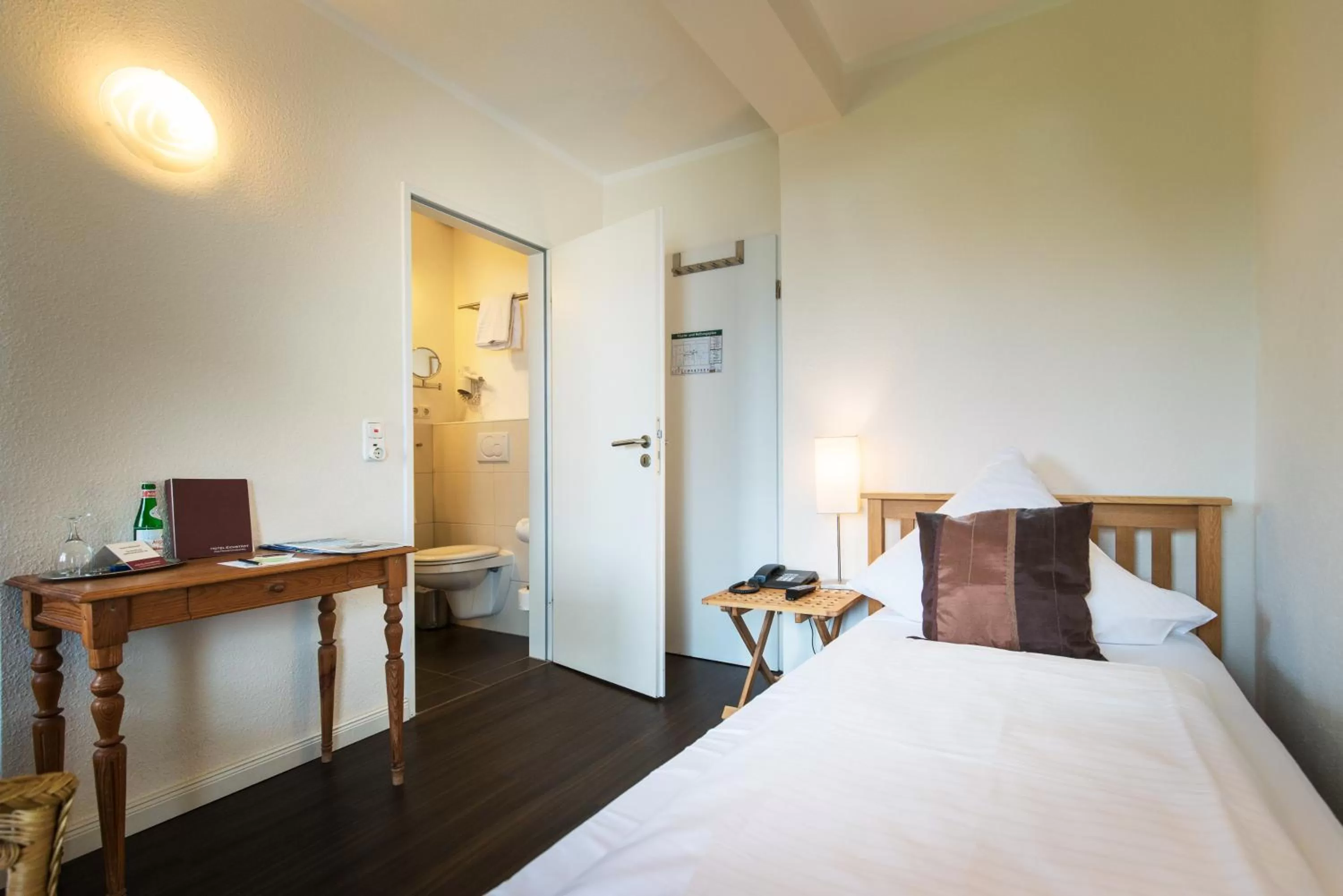 Bed in Das Frühstückshotel Sankt Peter-Ording