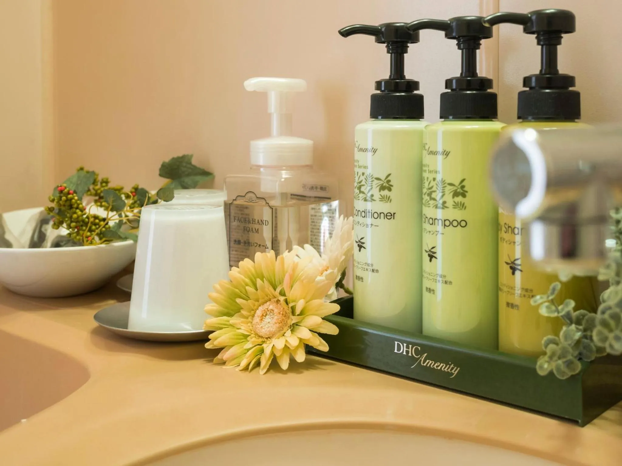 Photo of the whole room in Hotel Areaone Kochi