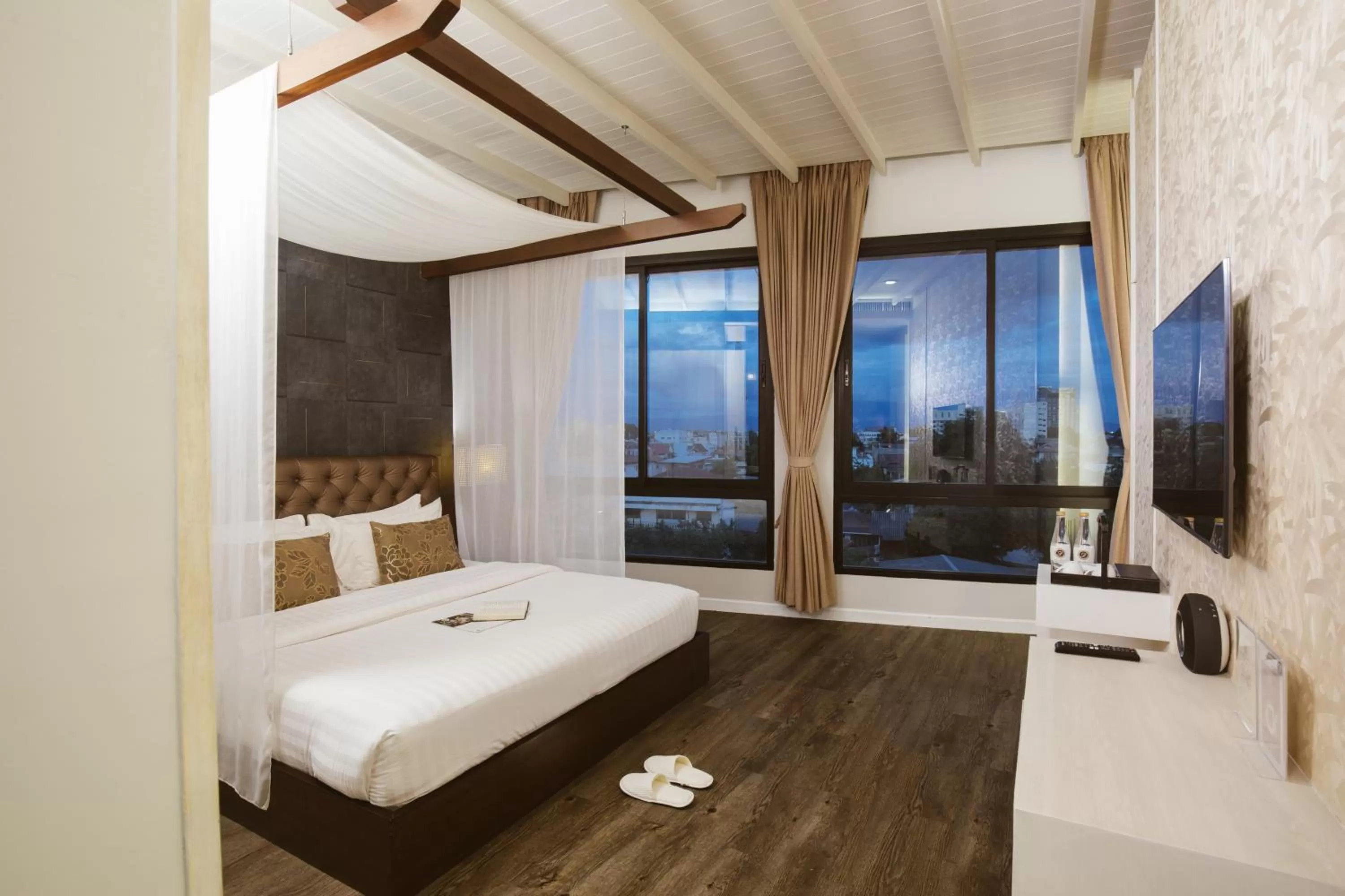 View (from property/room), Bed in De Chai Colonial Hotel & Spa - SHA Plus