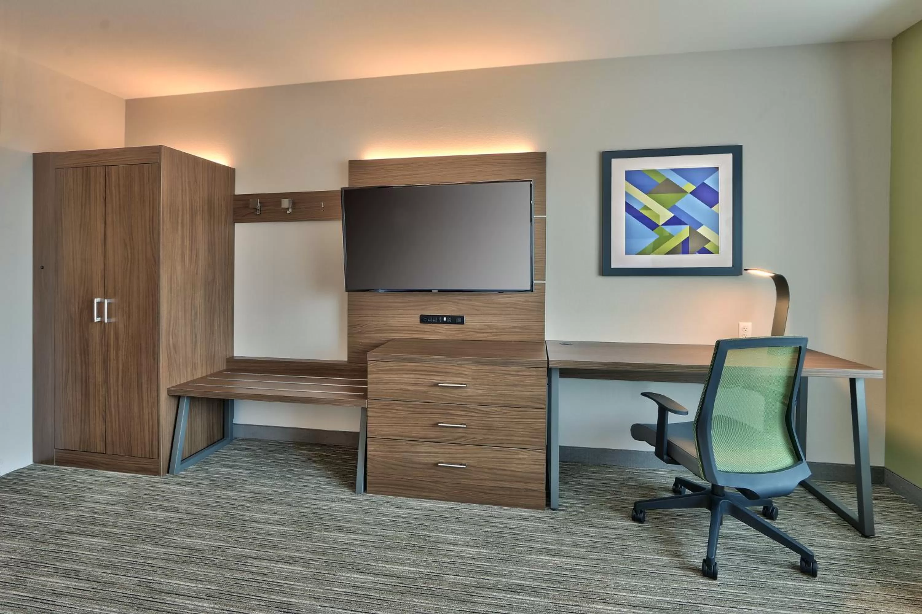 Photo of the whole room in Holiday Inn Express & Suites - Albuquerque East by IHG