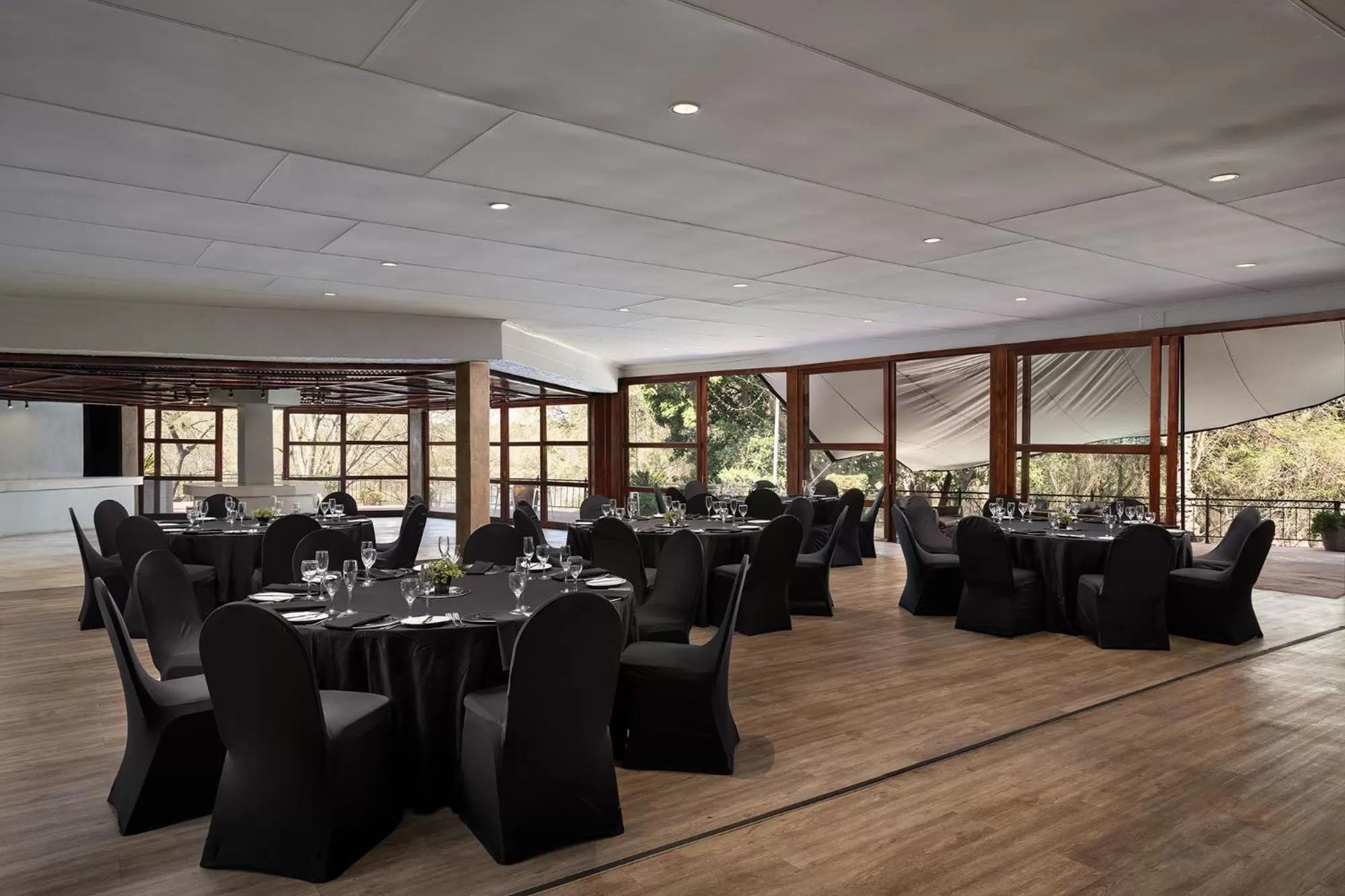 Banquet/Function facilities in Premier Hotel Roodevalley