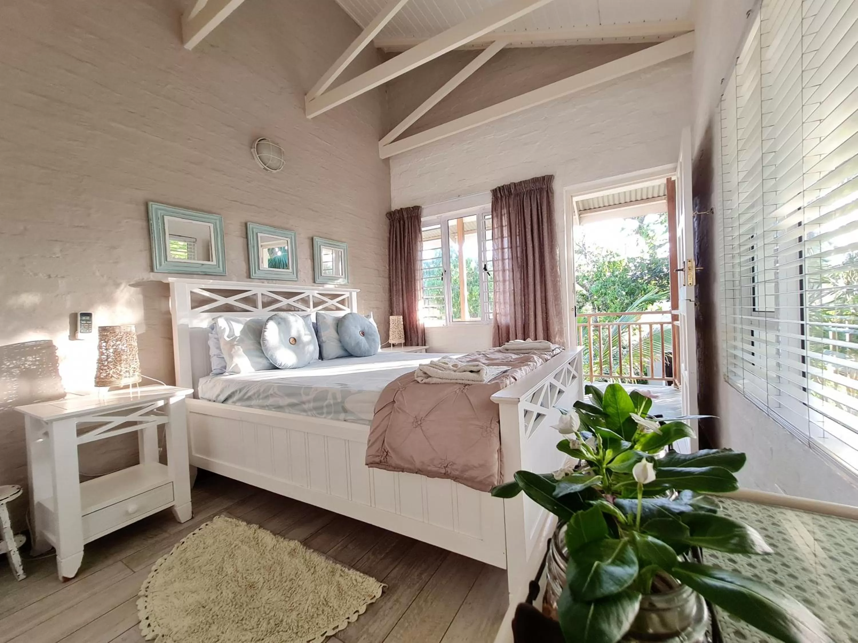 Balcony/Terrace, Bed in Shaka's Seat Guesthouse