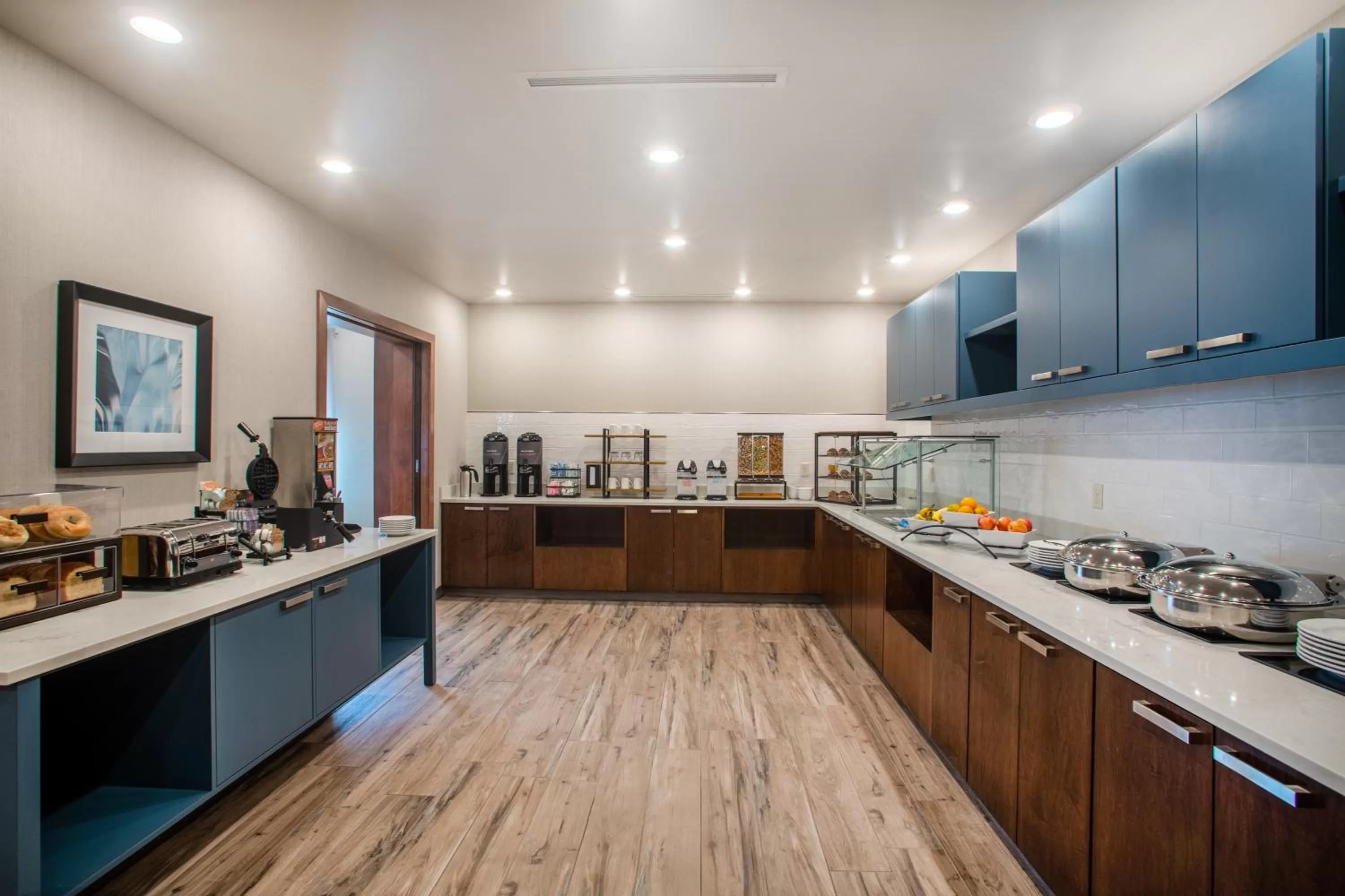 Breakfast in Staybridge Suites - Sioux Falls Southwest by IHG