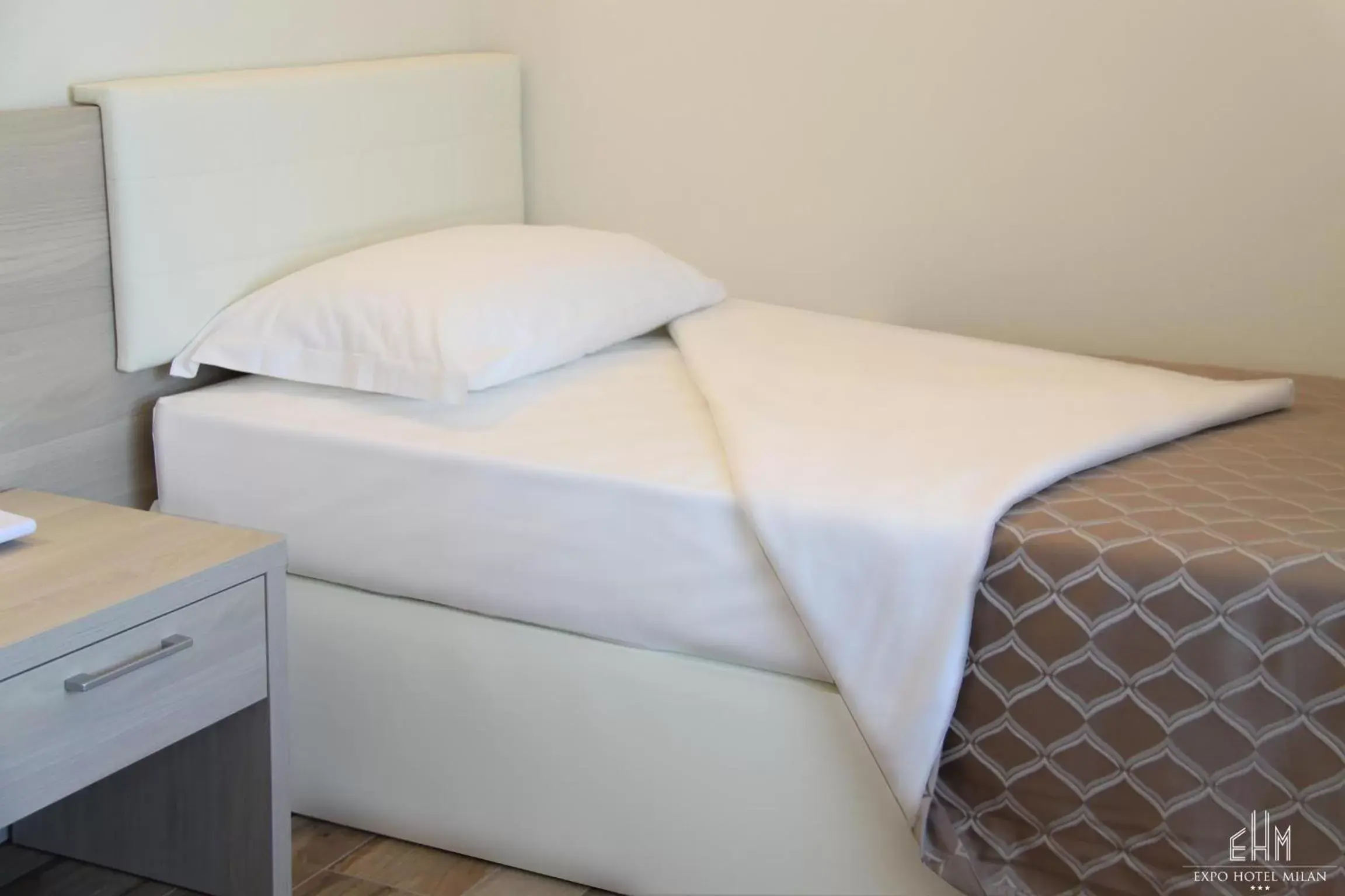 Single Room in Expo Hotel Milan Single Room in Expo Hotel Milan