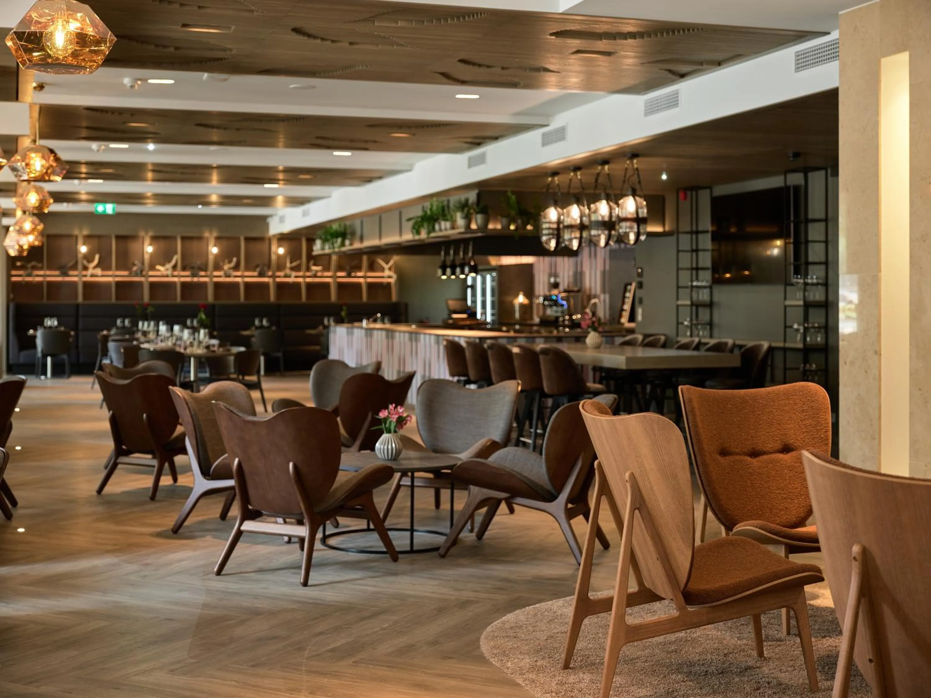 Restaurant/places to eat in Nordic Hotel Forum