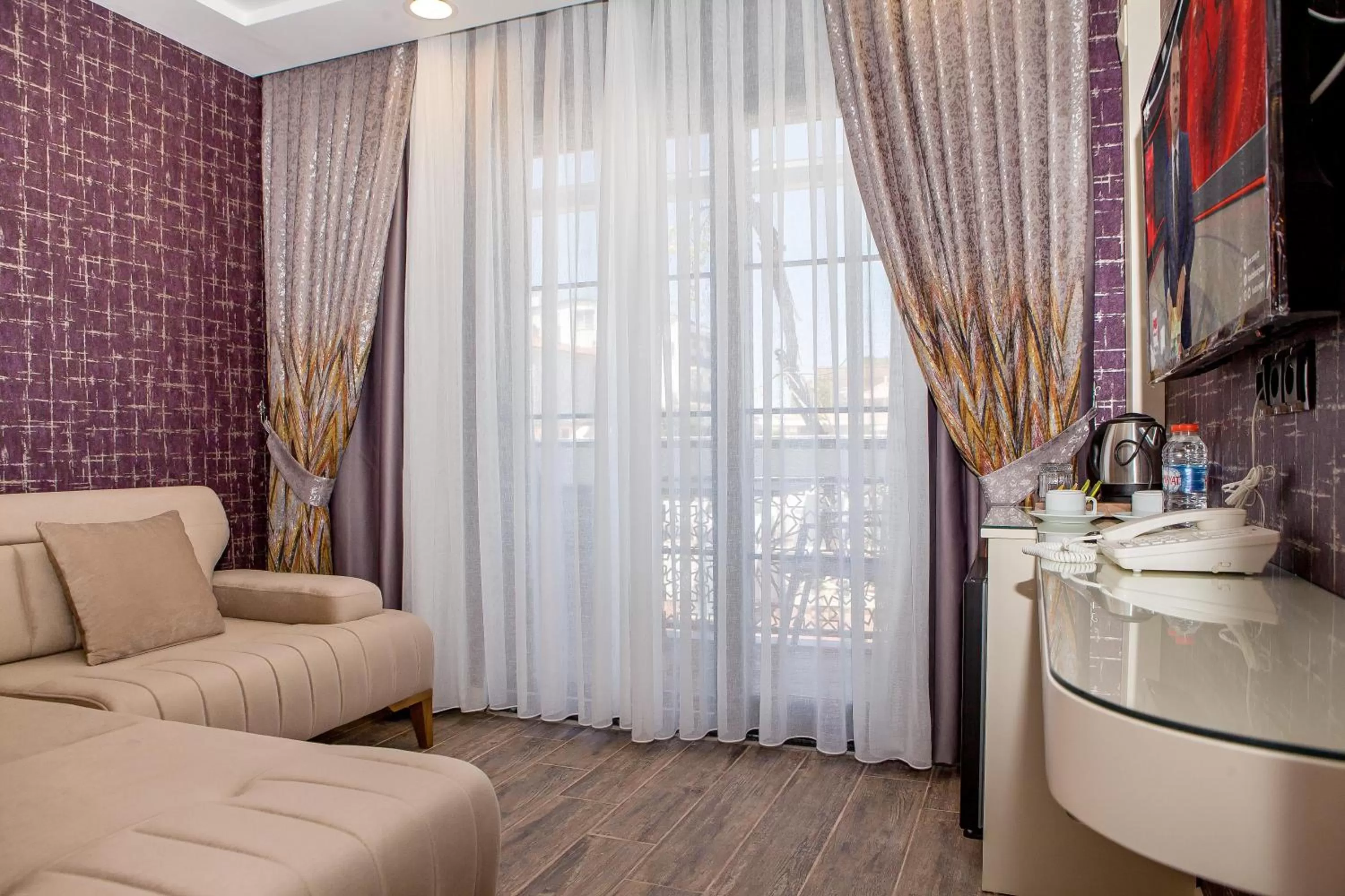 Seating area in THE LEA HOTELS & SUITE