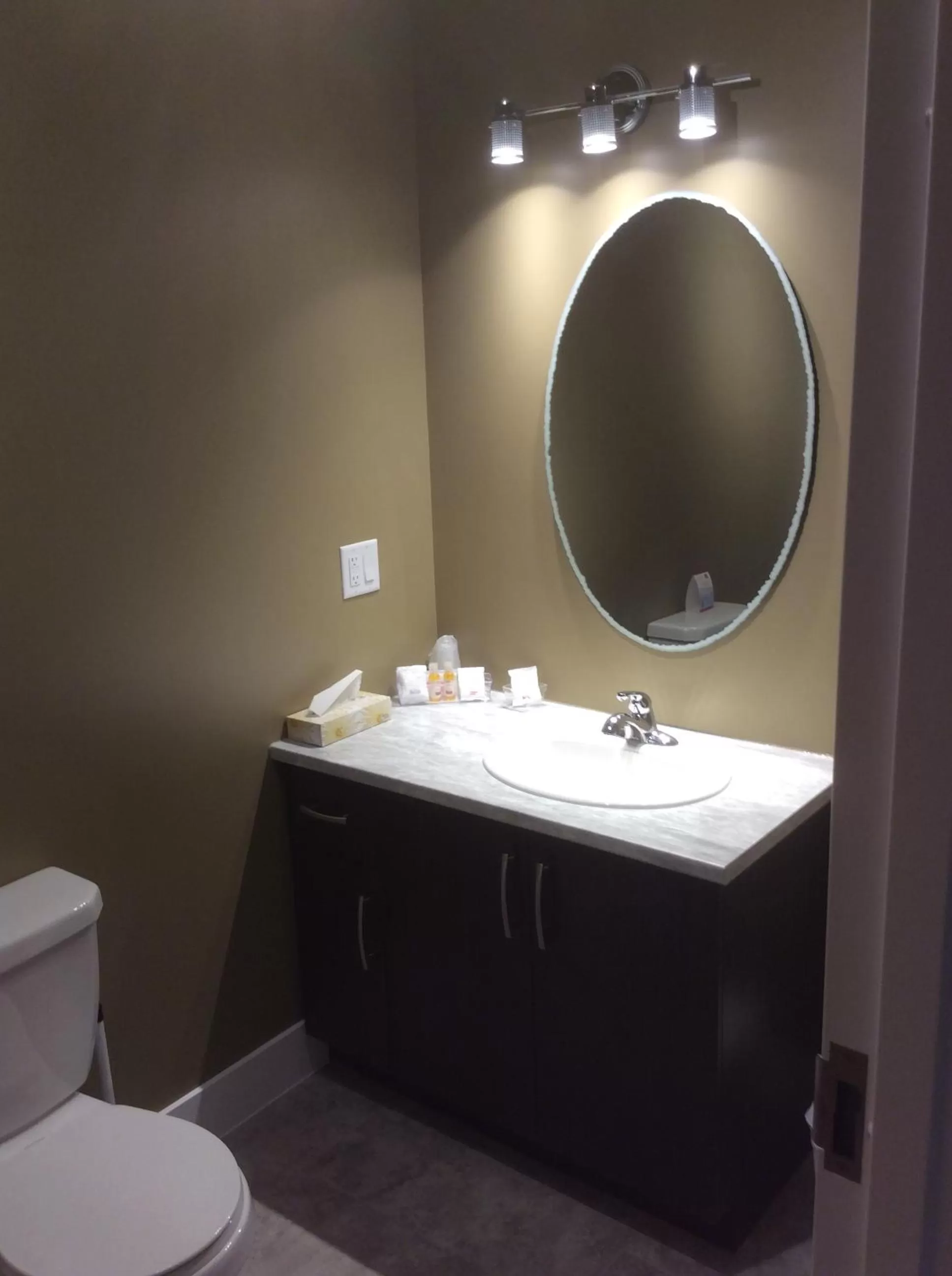 Bathroom in Villegiature Deux Rivieres Resort