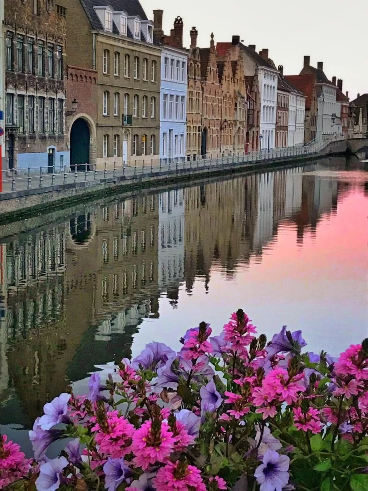 Off site in B&B Coupure