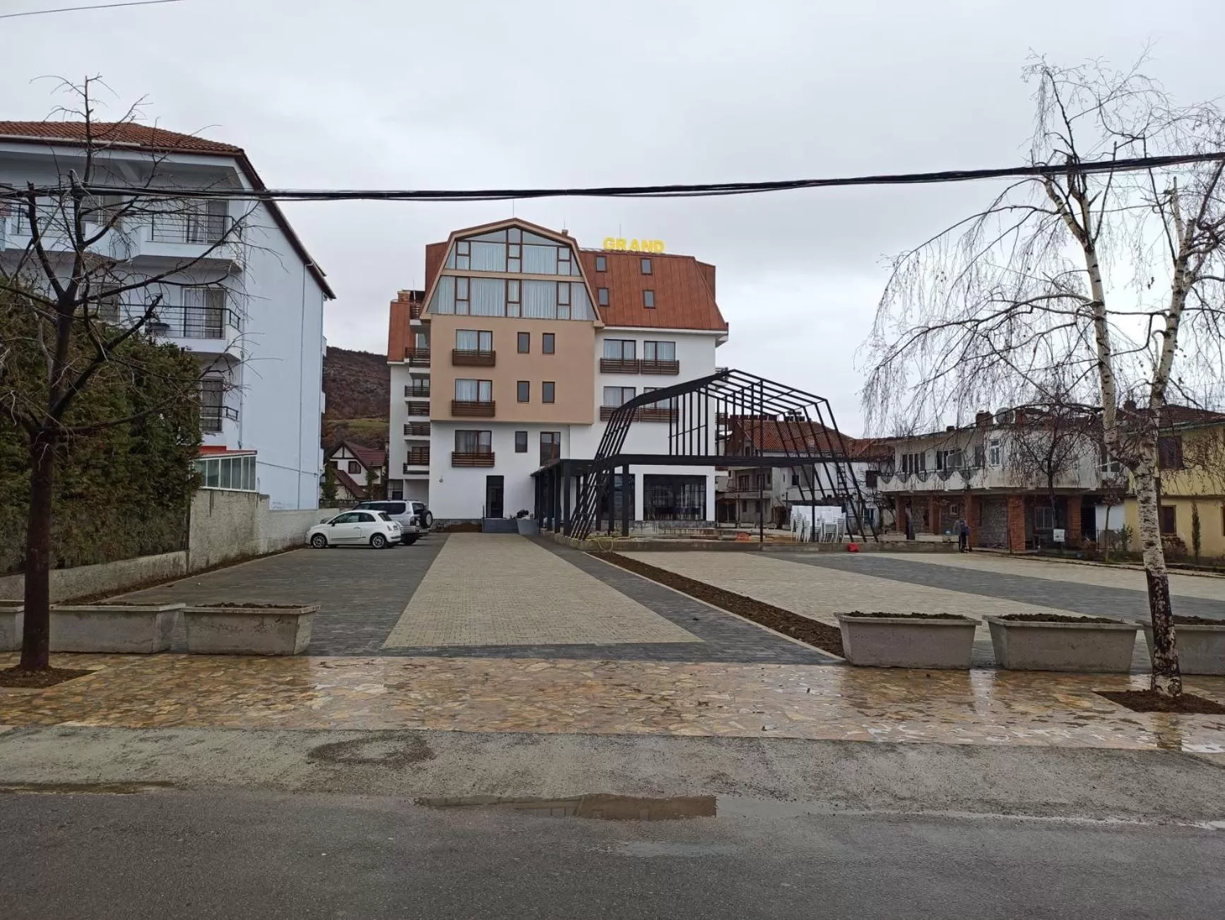Property Building in Grand Hotel Pogradec