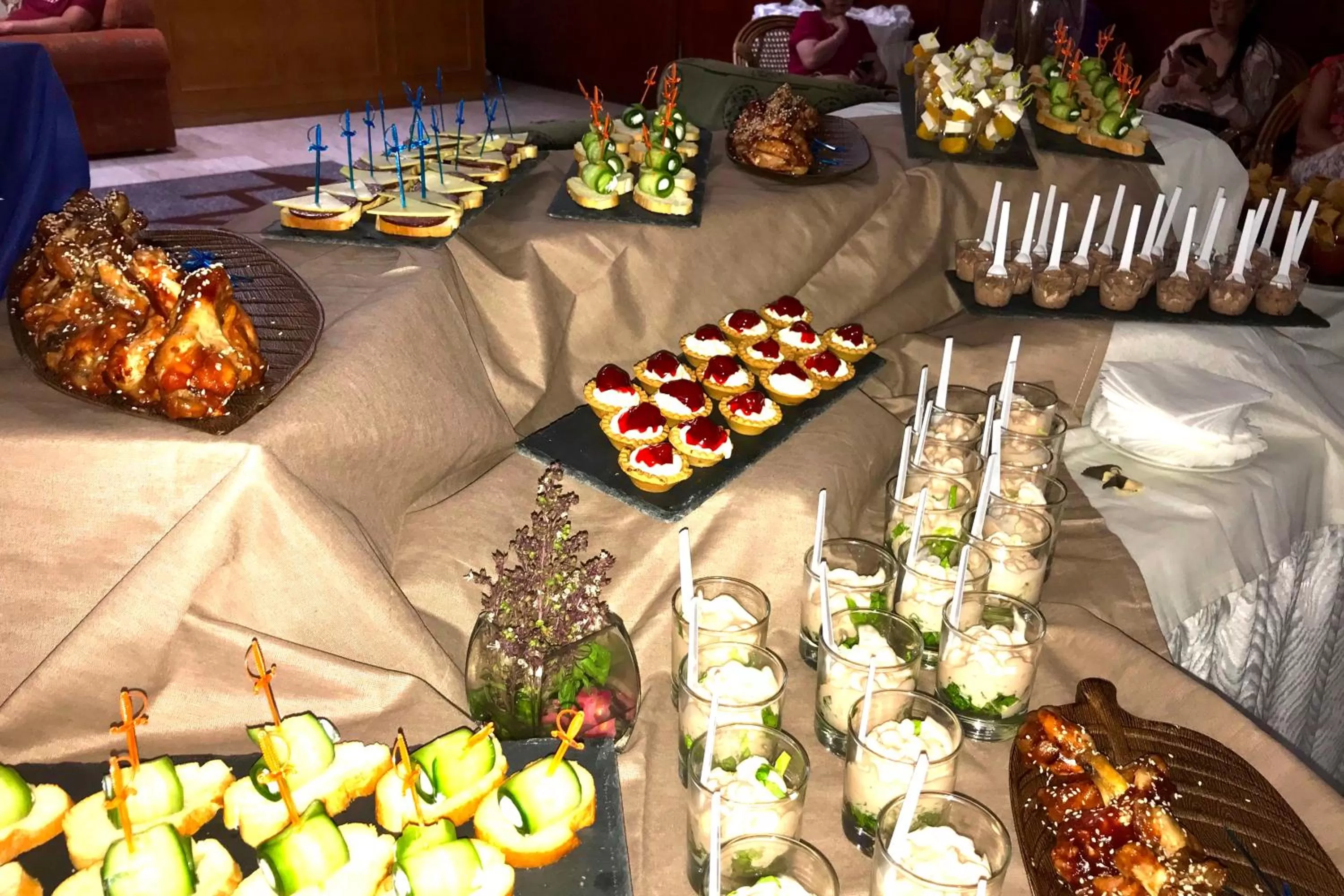 Food and drinks in Avlida Hotel