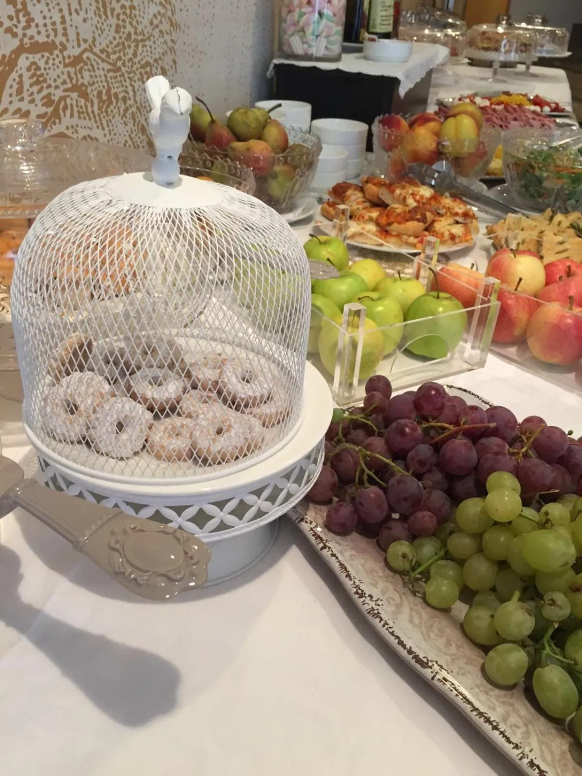 Business facilities in Hotel Mennini