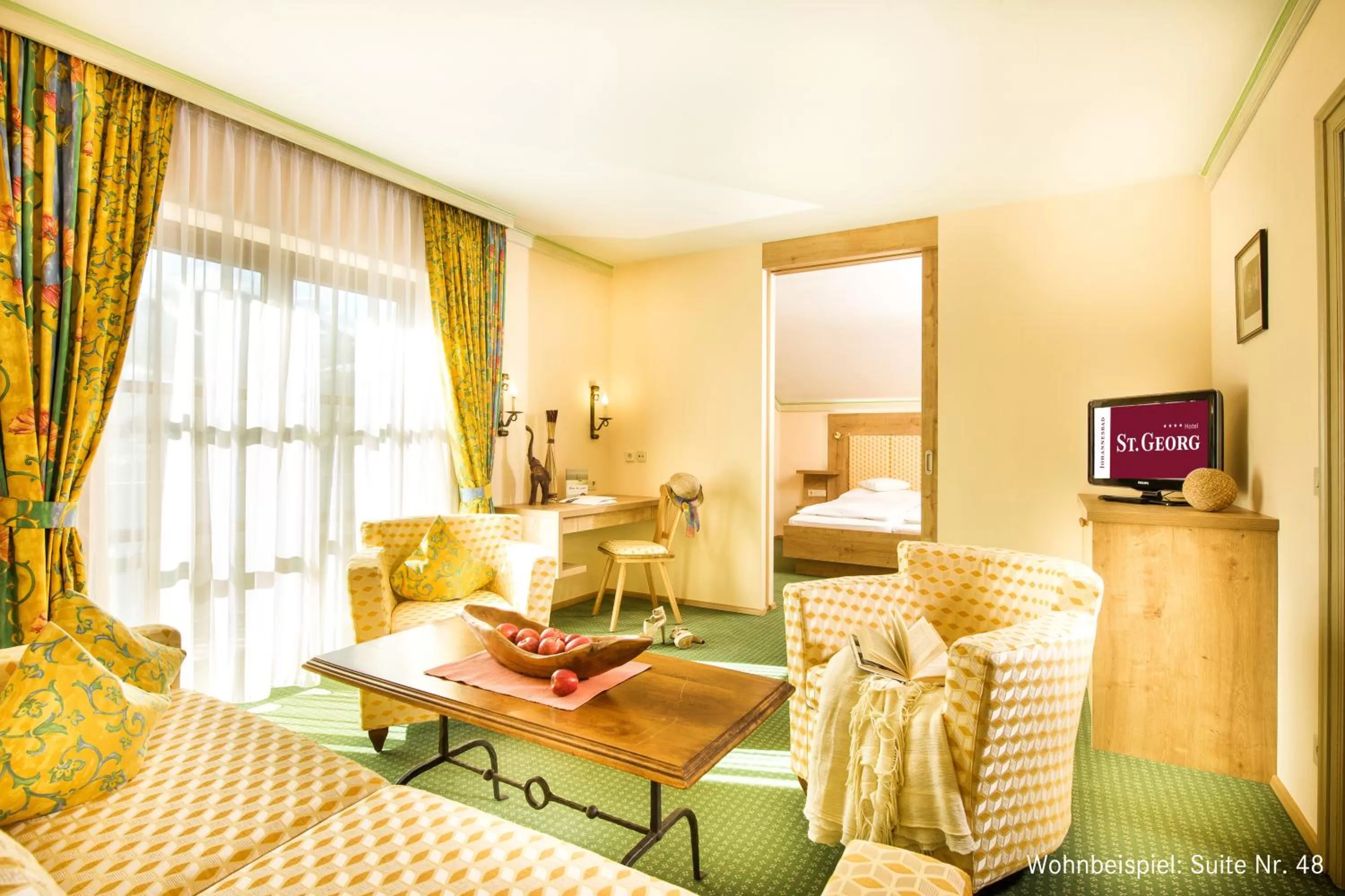 Photo of the whole room, Seating Area in Johannesbad Hotel St. Georg
