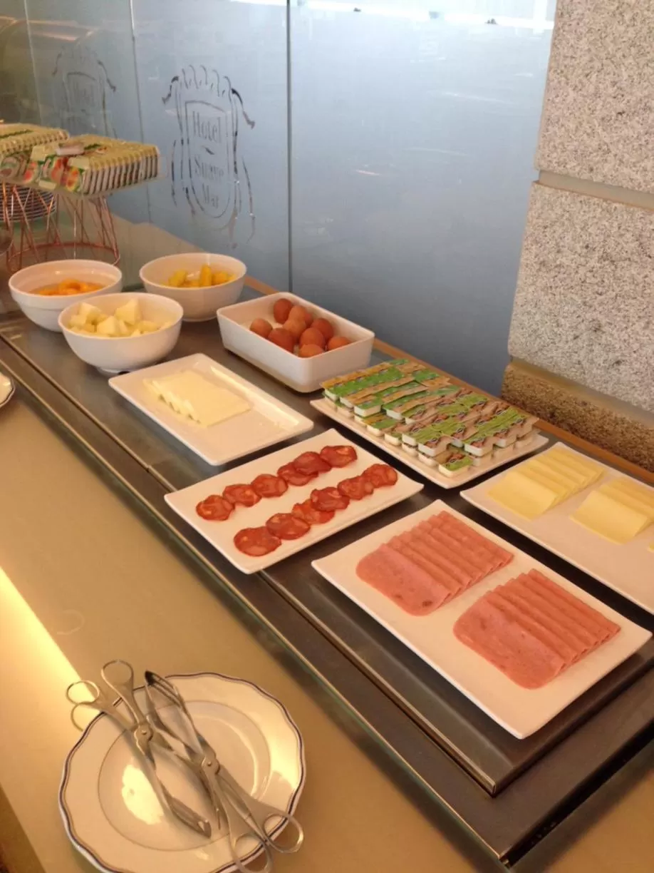 Food close-up in Hotel Suave Mar