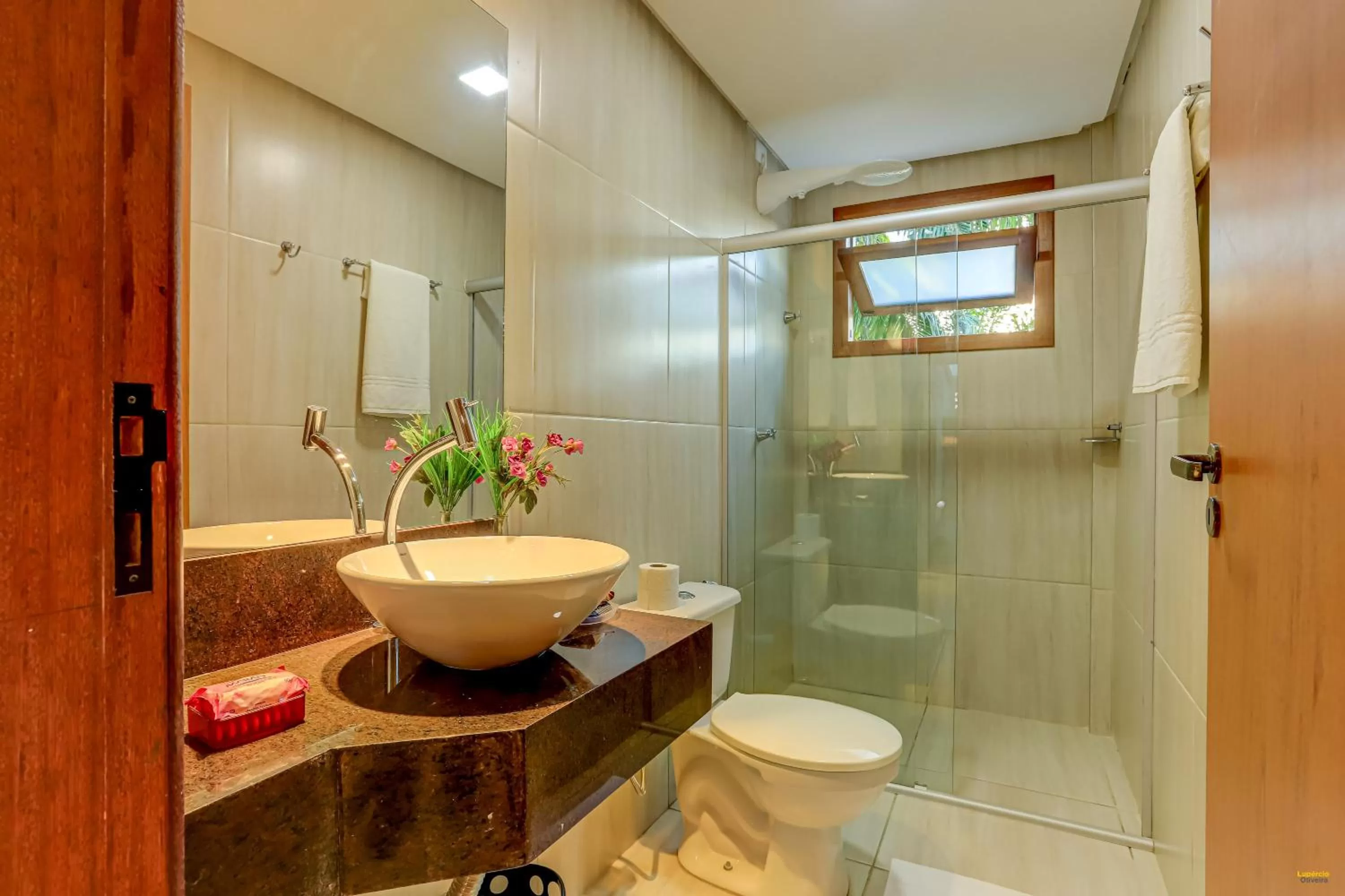 Bathroom in i9 Quixaba Flat