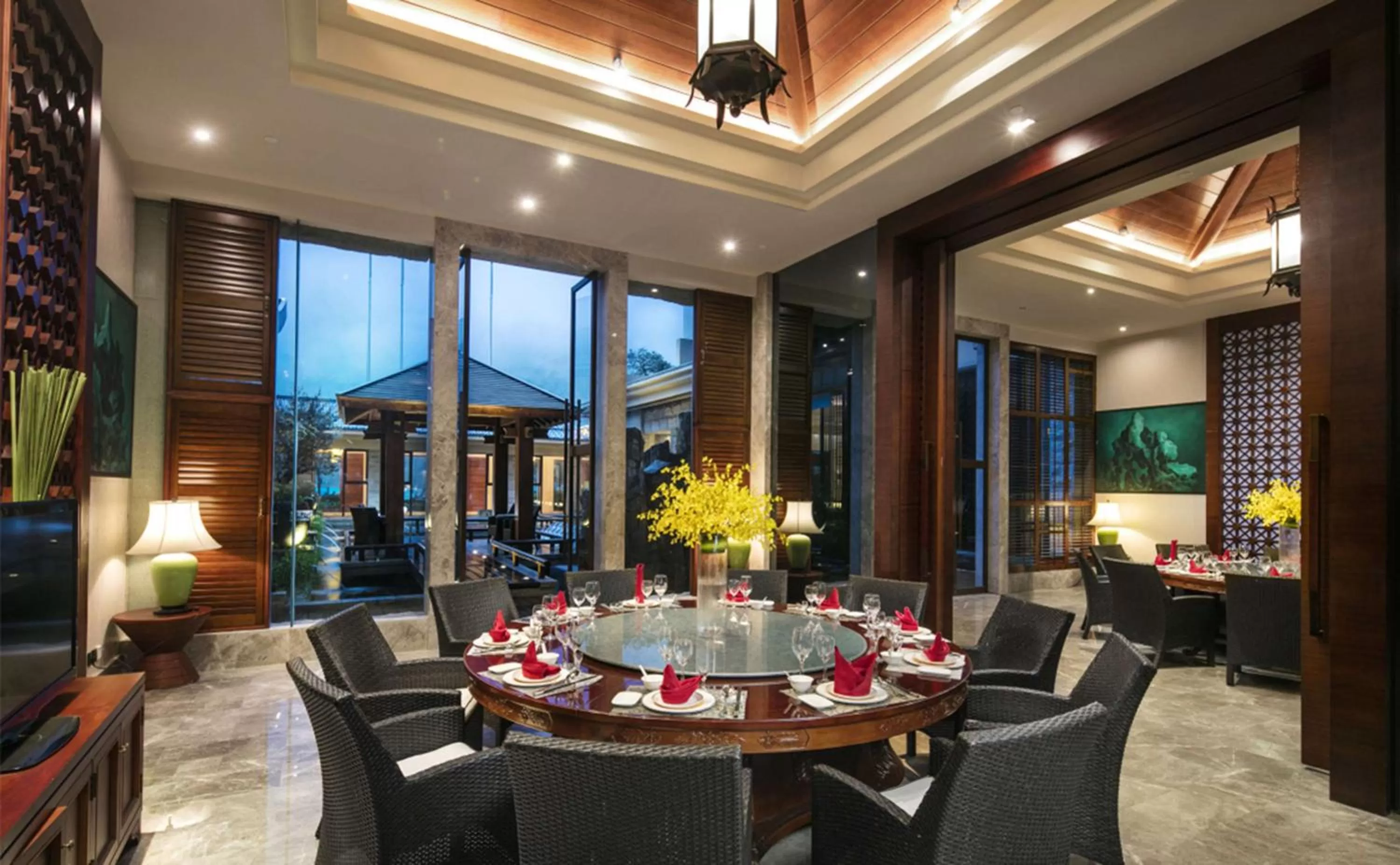 Restaurant/places to eat in Hilton Sanqingshan Resort