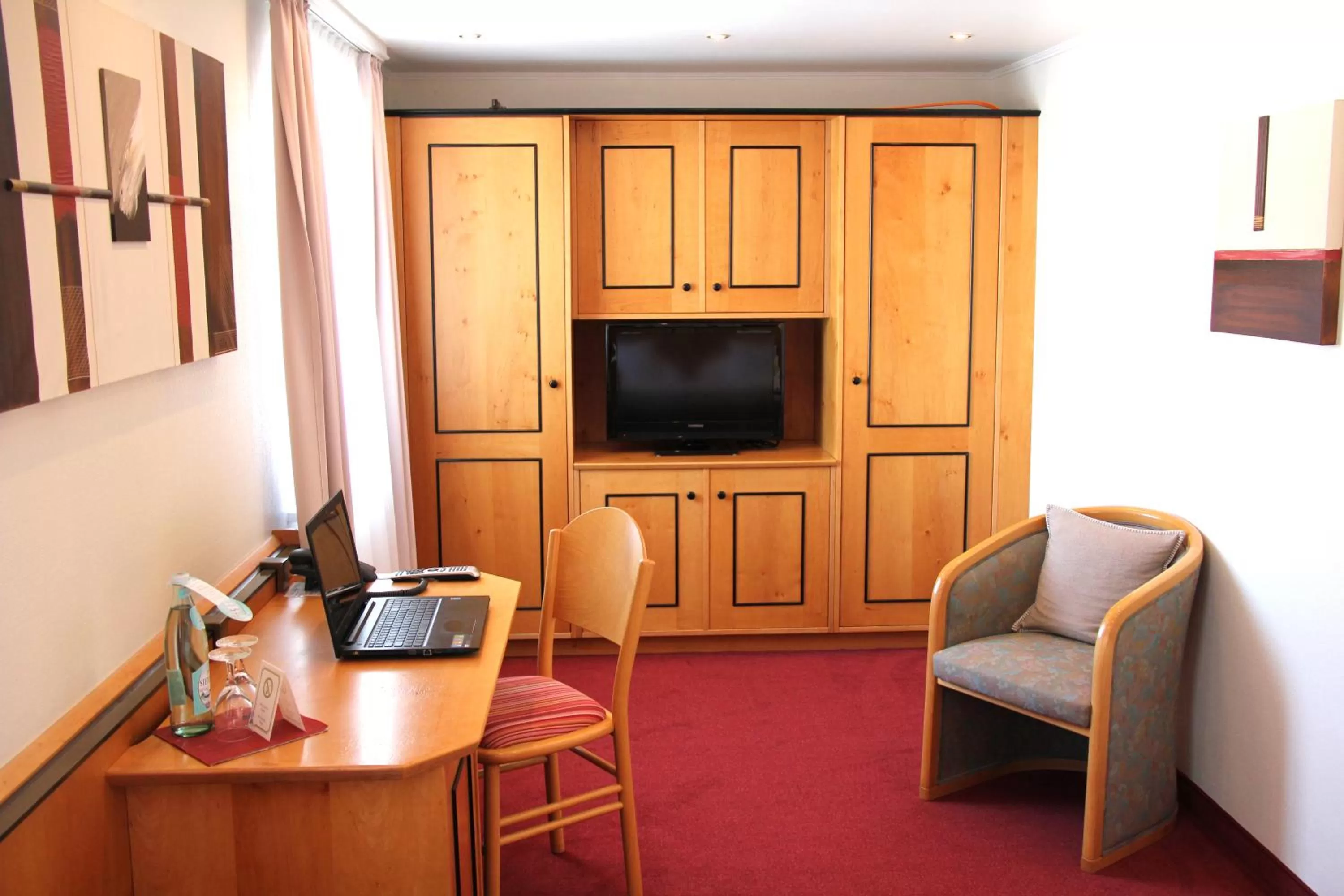 Photo of the whole room in Hotel Riezler Hof