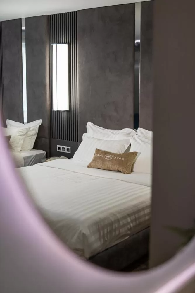 Bedroom, Bed in -- ESTE PARK HOTEL -- part of Urban Chic Luxury Design Hotels - Parking & Compliments - next to Shopping & Dining Mall Plovdiv