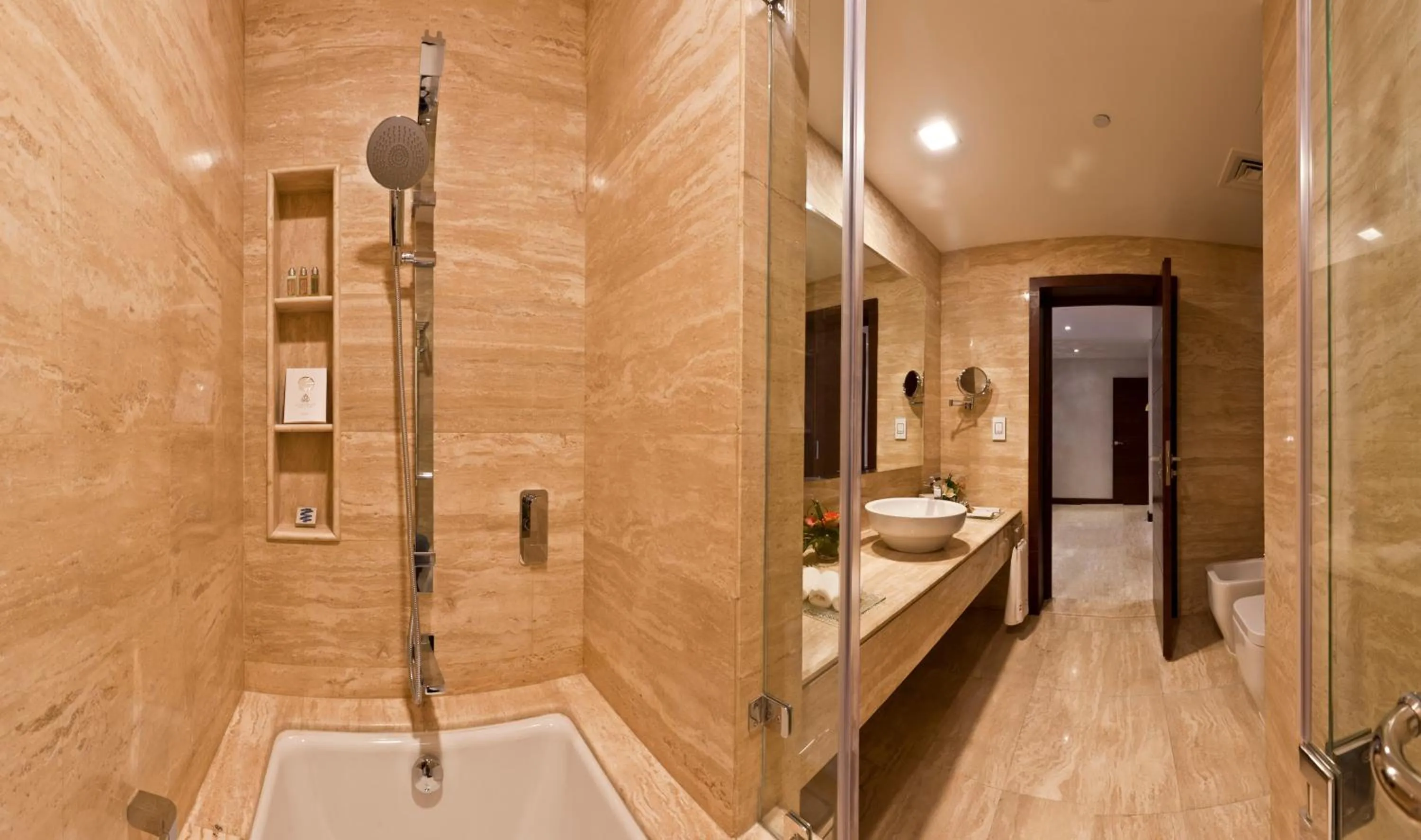 Bathroom in Zubarah Hotel